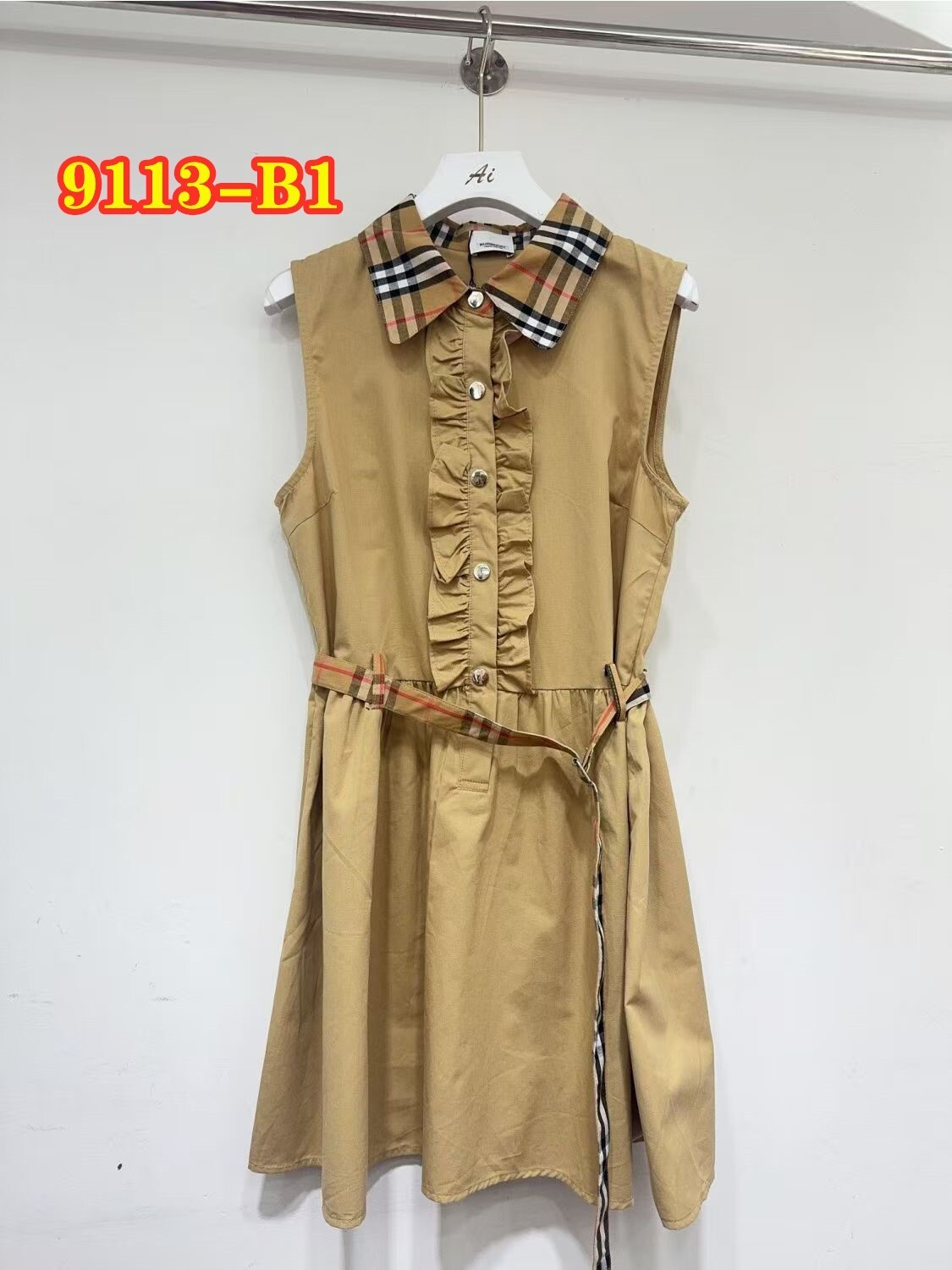 HO1316    Burberry_$59.99 gallery
