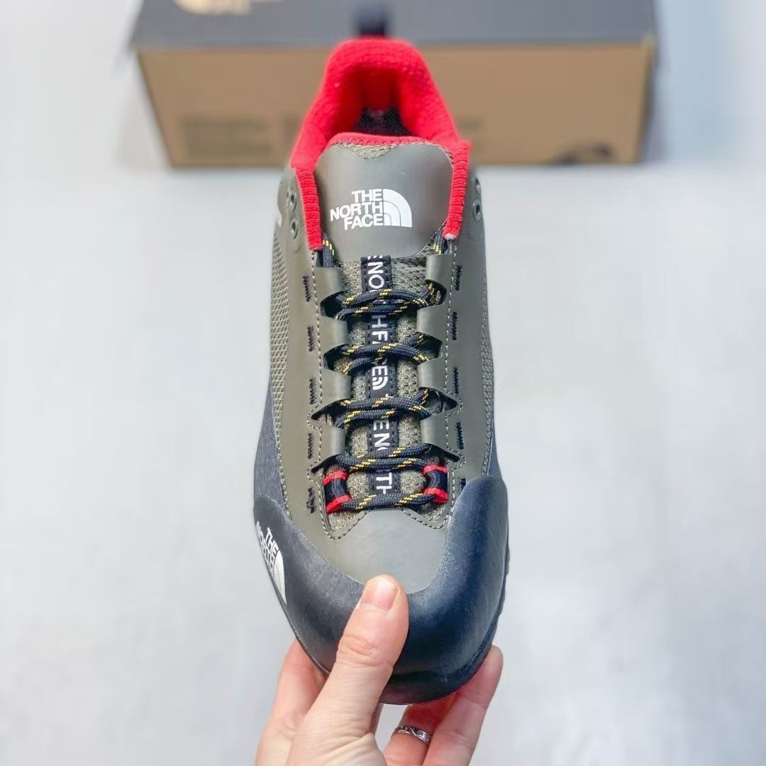 HO1318    NORTH FACE_$75 gallery