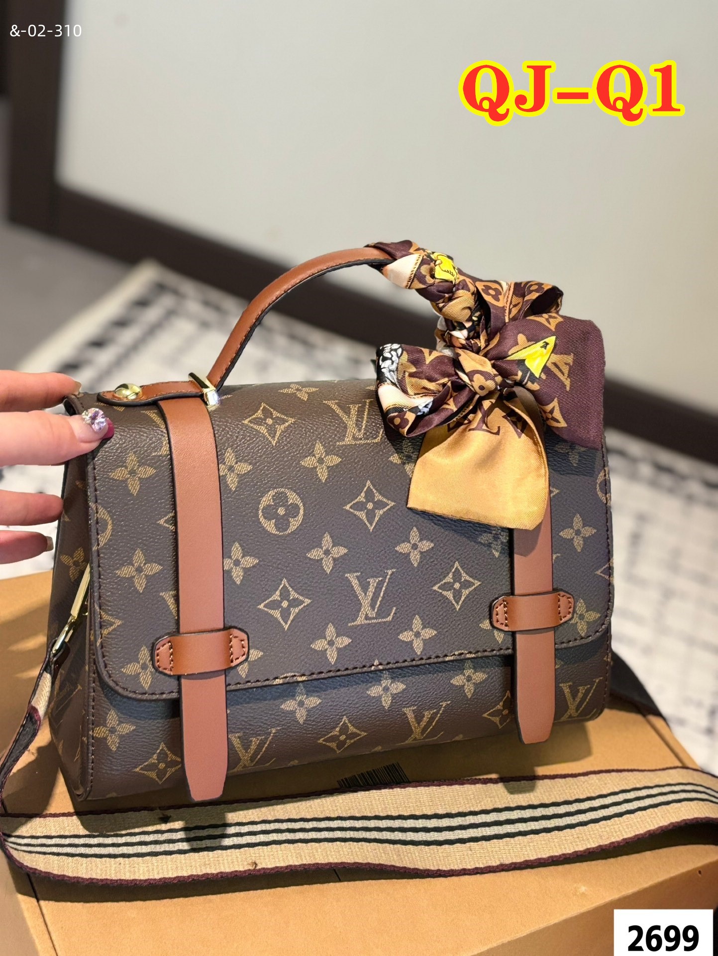 HO209     LV -$58.88 gallery