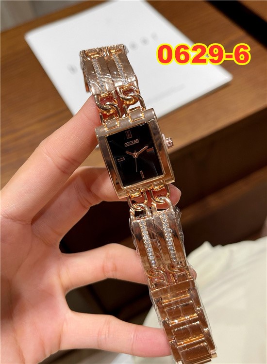 HO528  GUESS_$39.99  Fashion new gallery