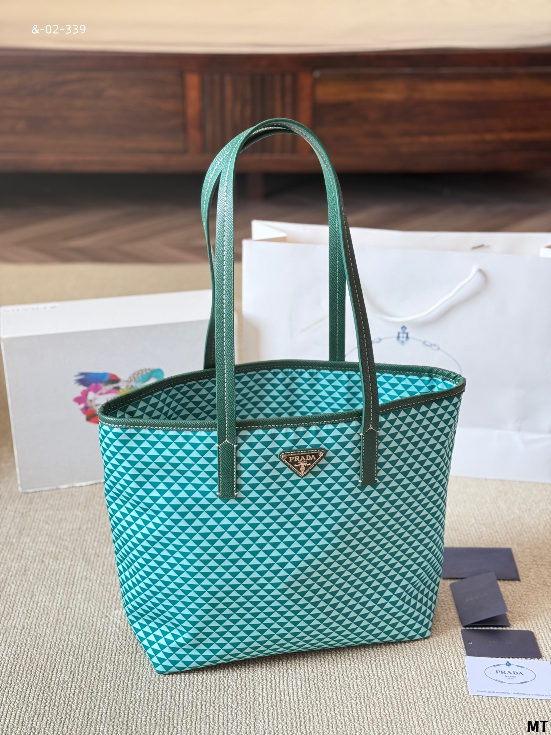 HO567   Prada_$61 gallery