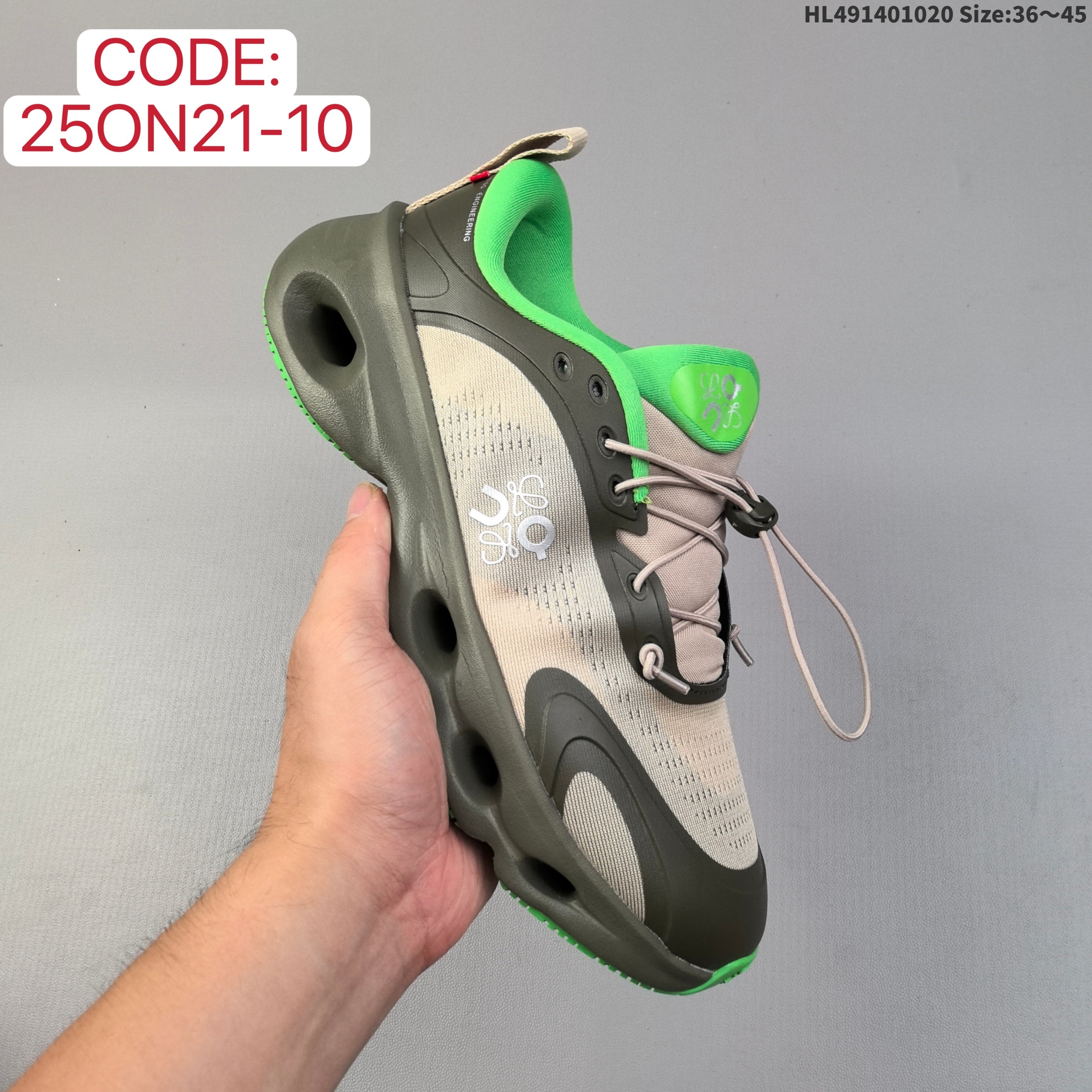 SS7600-Loewe x On Cloudtilt  64.99$ gallery