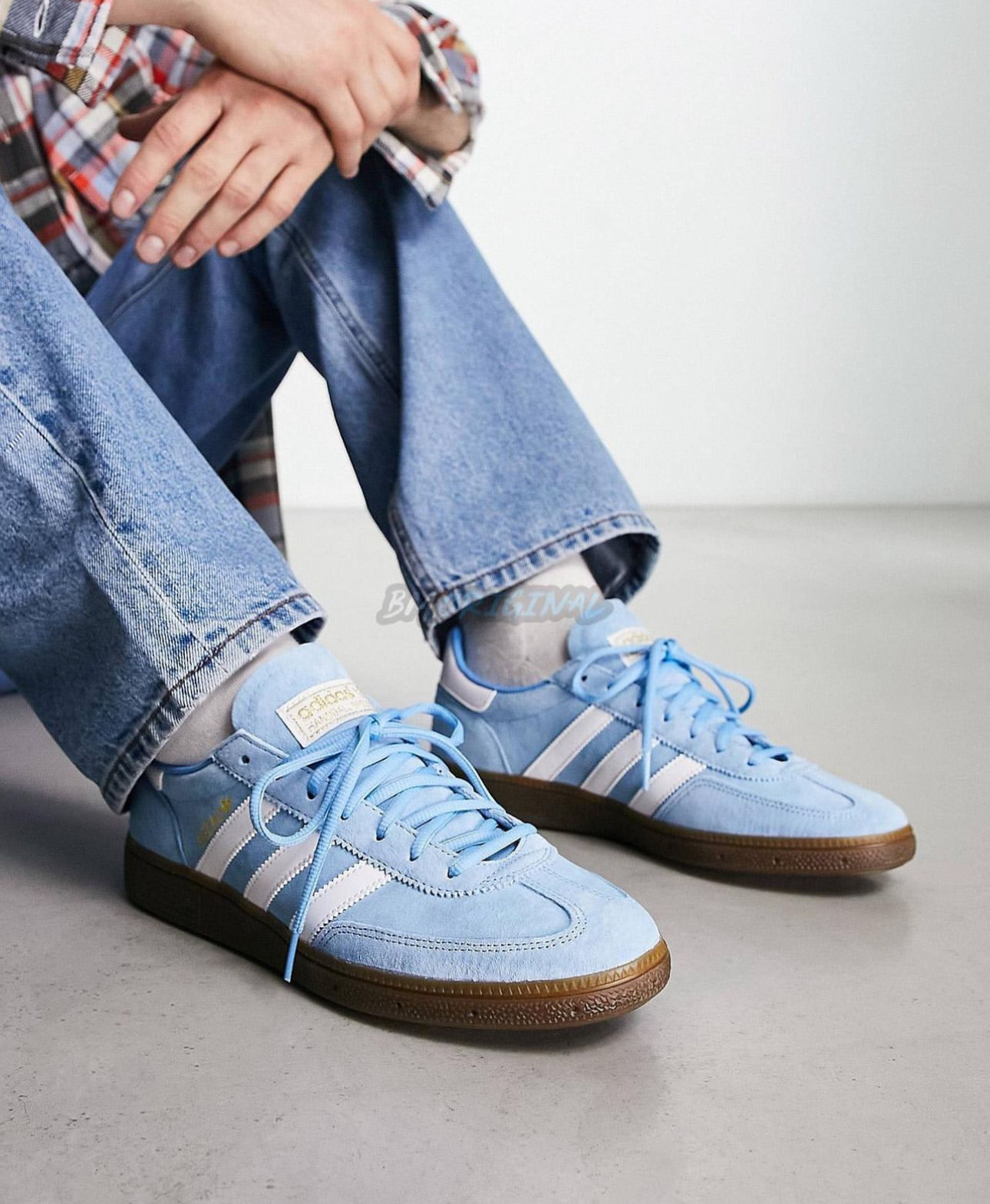 SS7602-Adidas Spezial shoes  49.99$ gallery