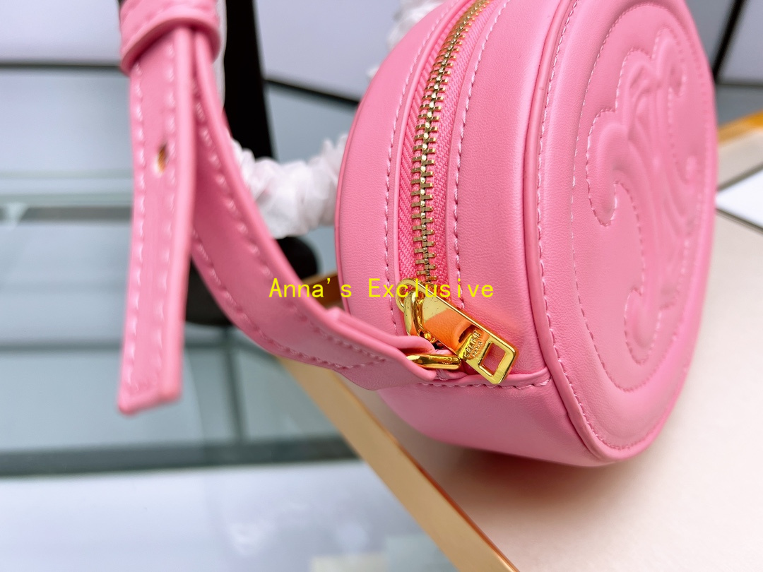 AN2558 CEL  48.99$  L3D2558 gallery
