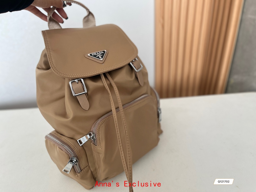 AN331 PRADA 42.99$ gallery