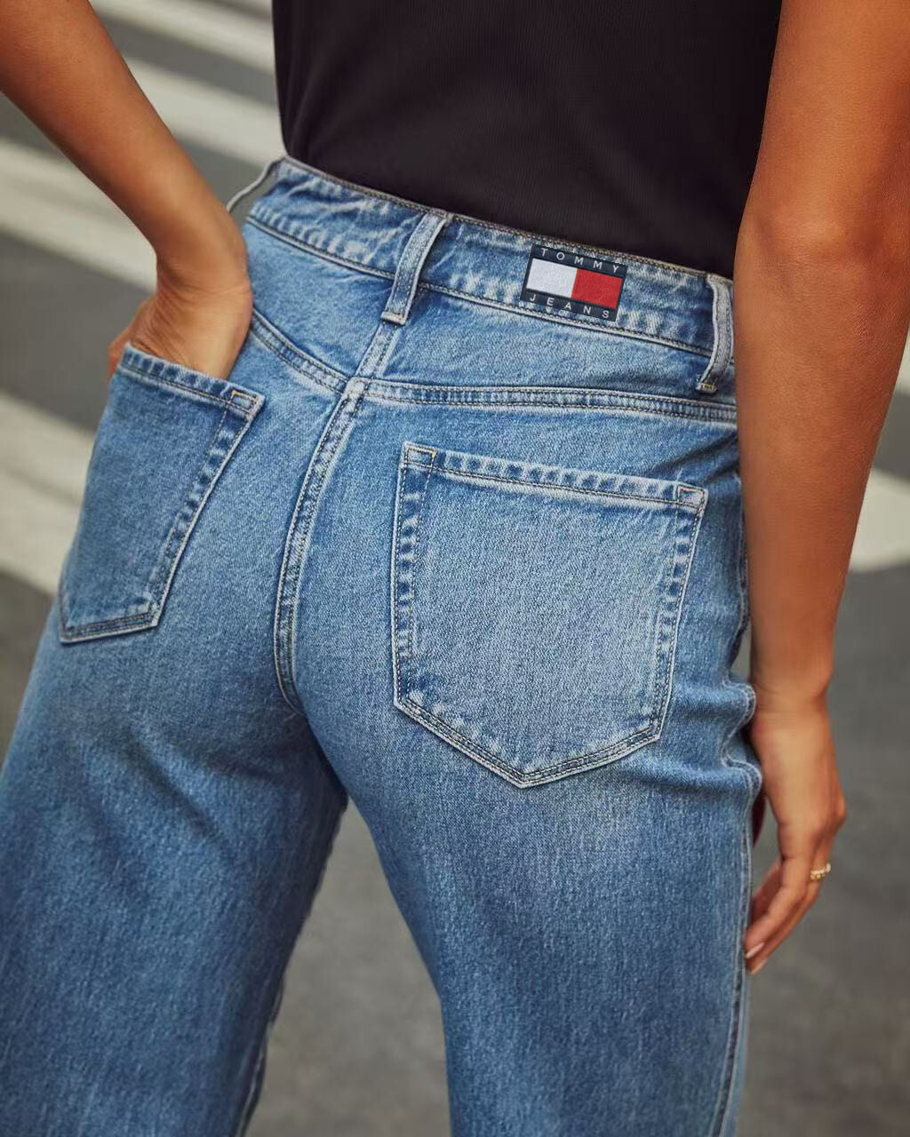 AN5596 TOMMY 38.99$ gallery