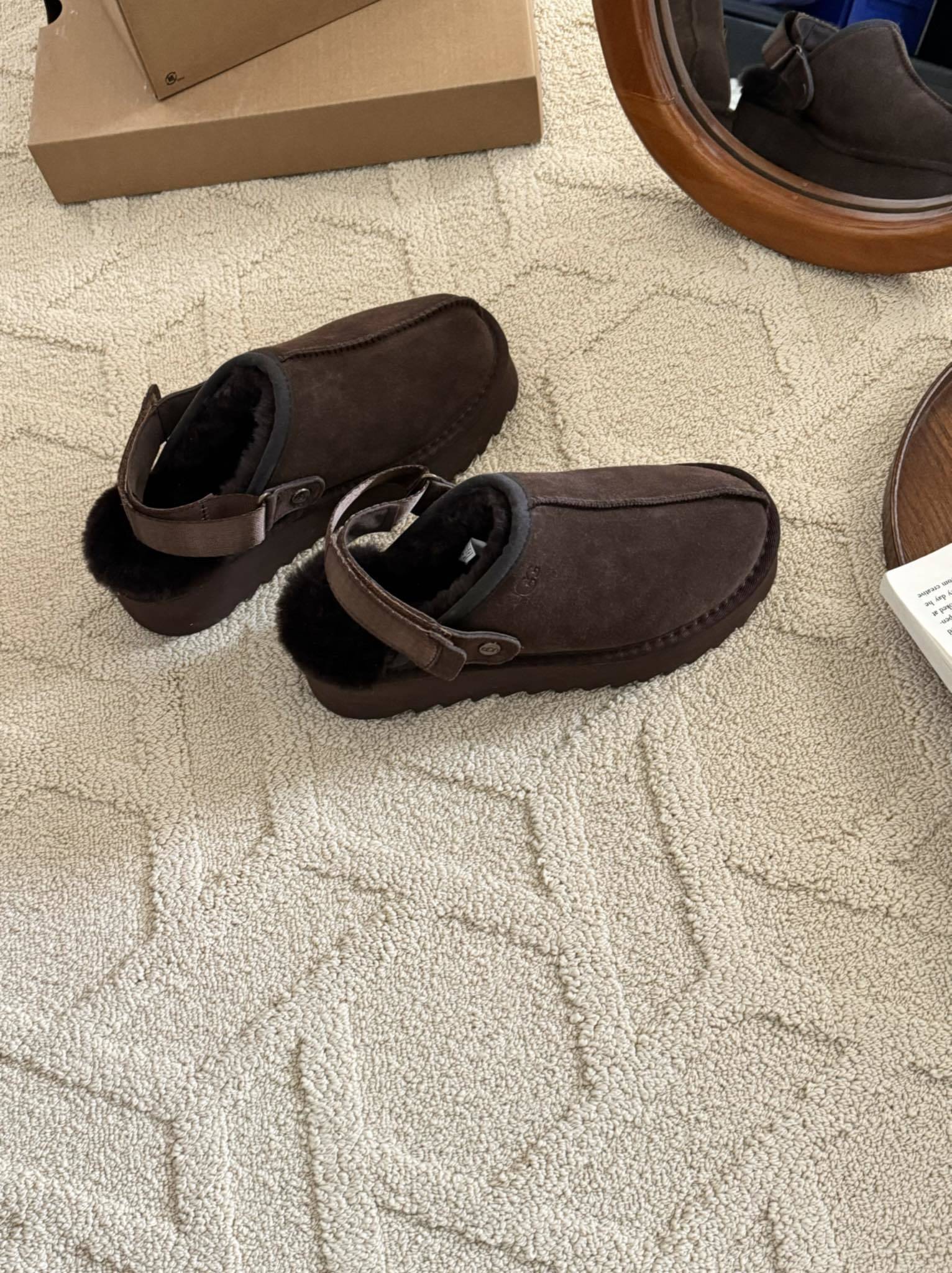 AN6001 UGG   45.99$ gallery