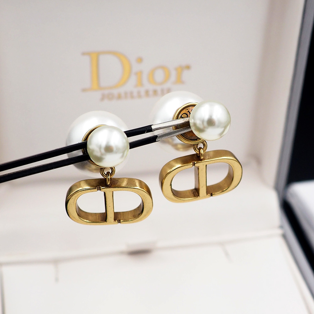 AN6010   DIOR 28.99$  WITH BOX gallery