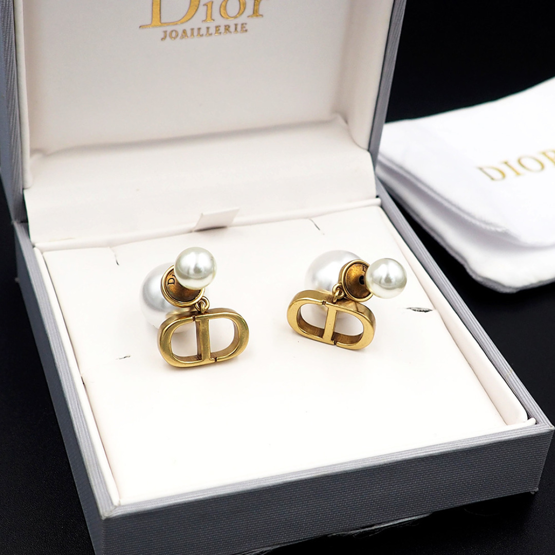 AN6010   DIOR 28.99$  WITH BOX gallery
