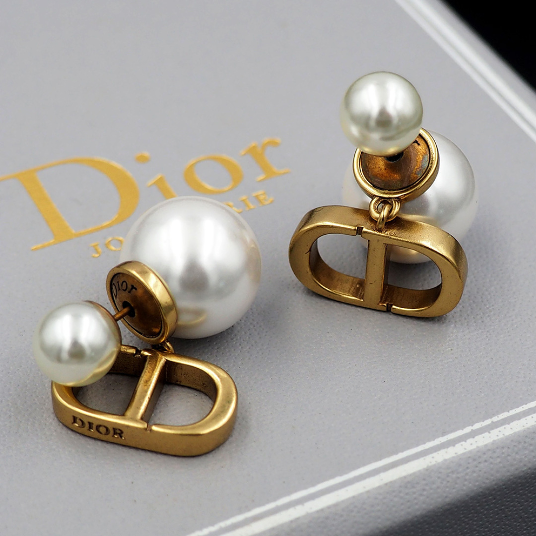 AN6010   DIOR 28.99$  WITH BOX gallery