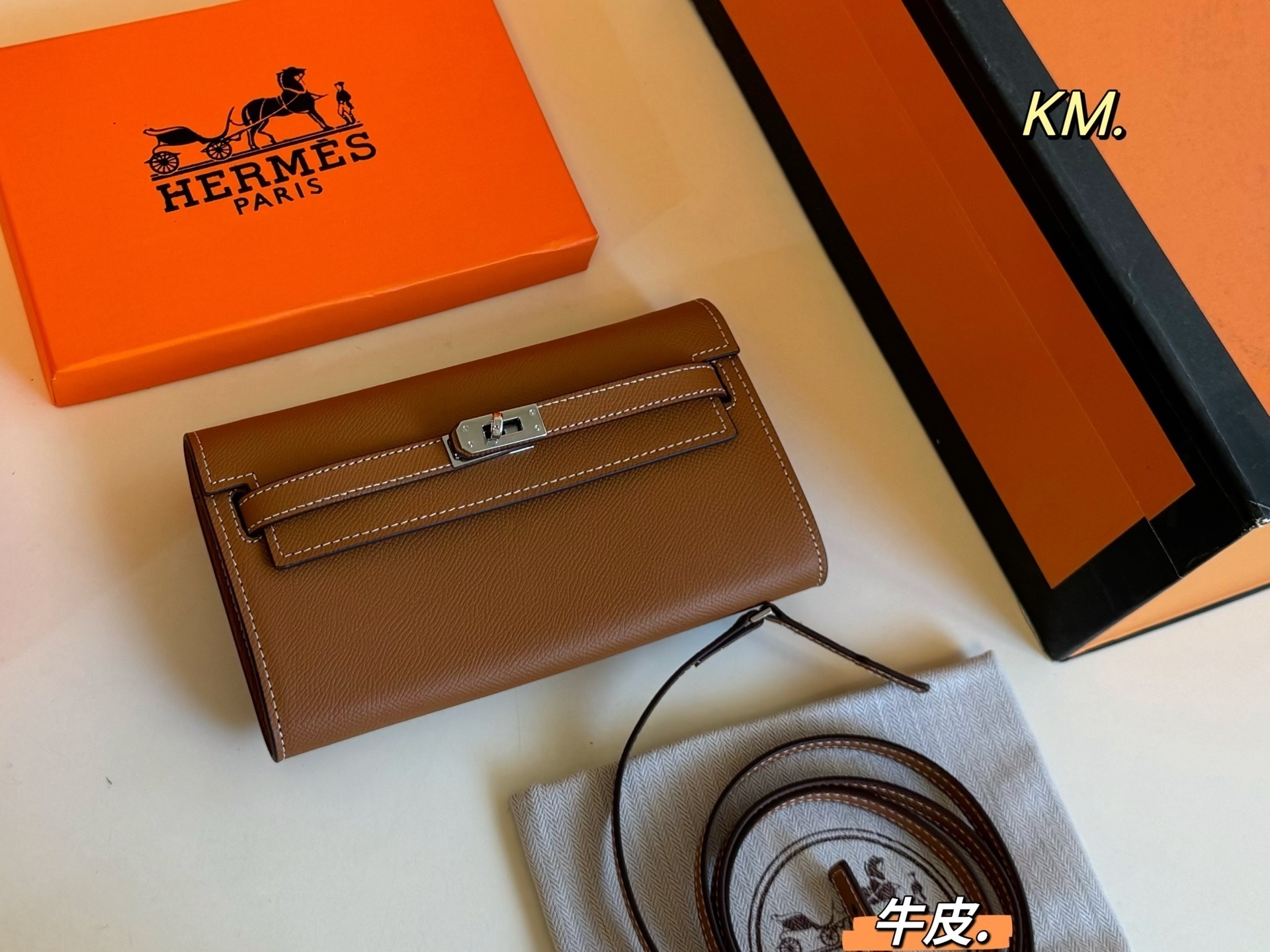 AN6012  HERMES   59.99$ gallery