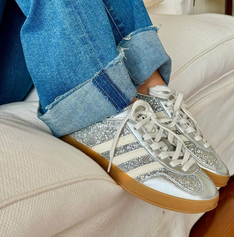 AN6018  ADIDAS shoe 49.99$ gallery