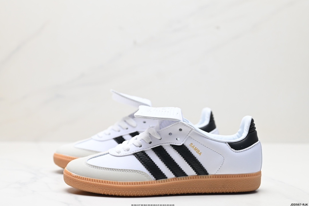 AN6023 adidas  48.99$ gallery