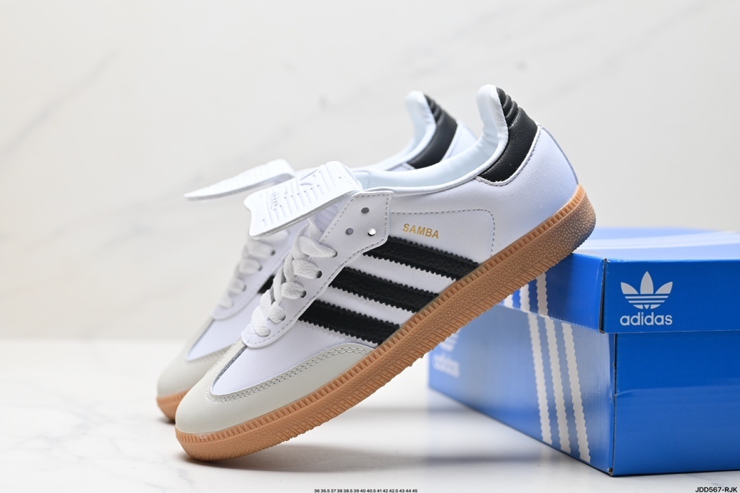 AN6023 adidas  48.99$ gallery