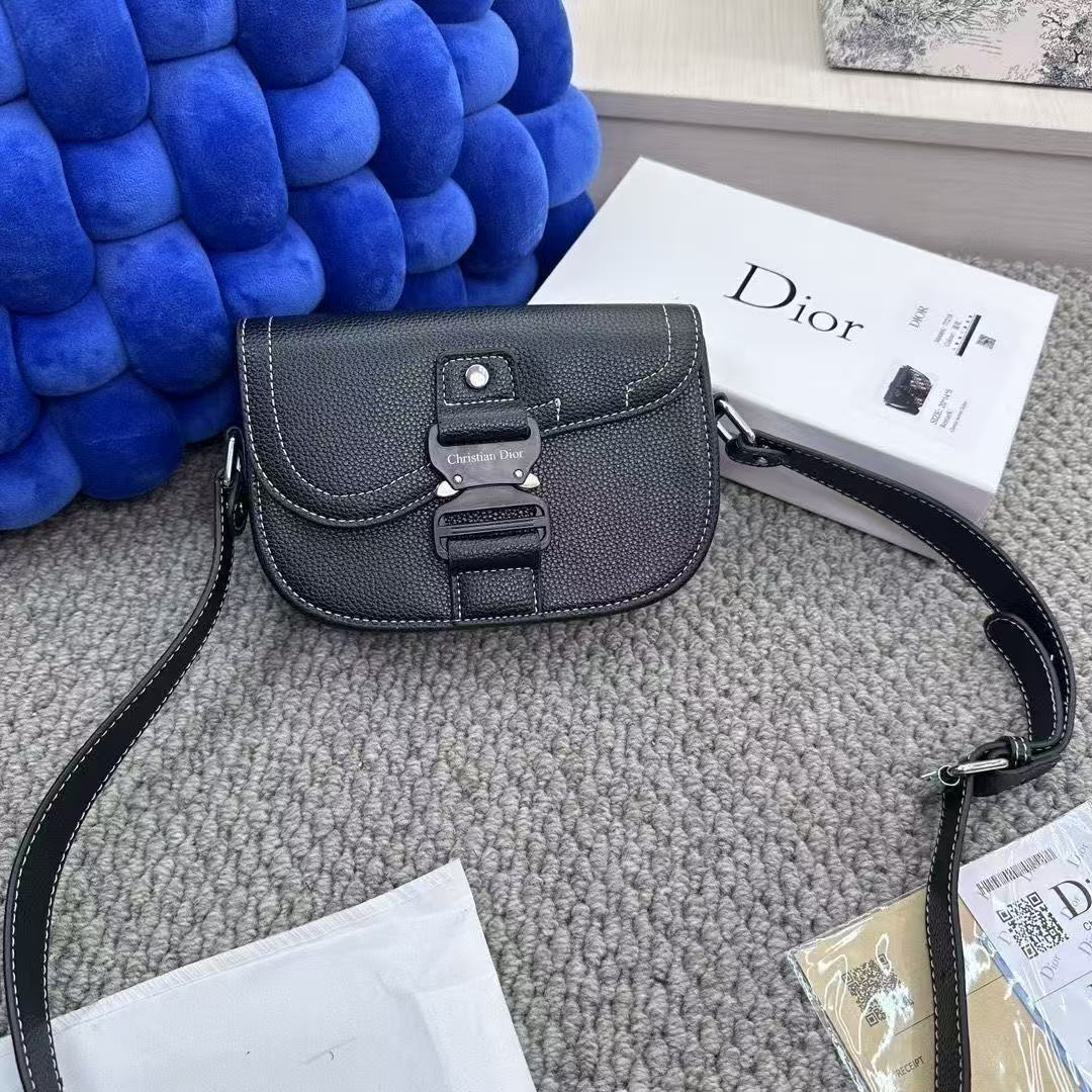 AN6030  dior  59.99$ gallery