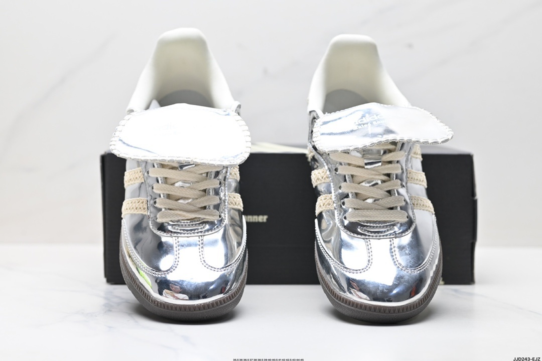 AN6034 ADIDAS 52.99$ gallery