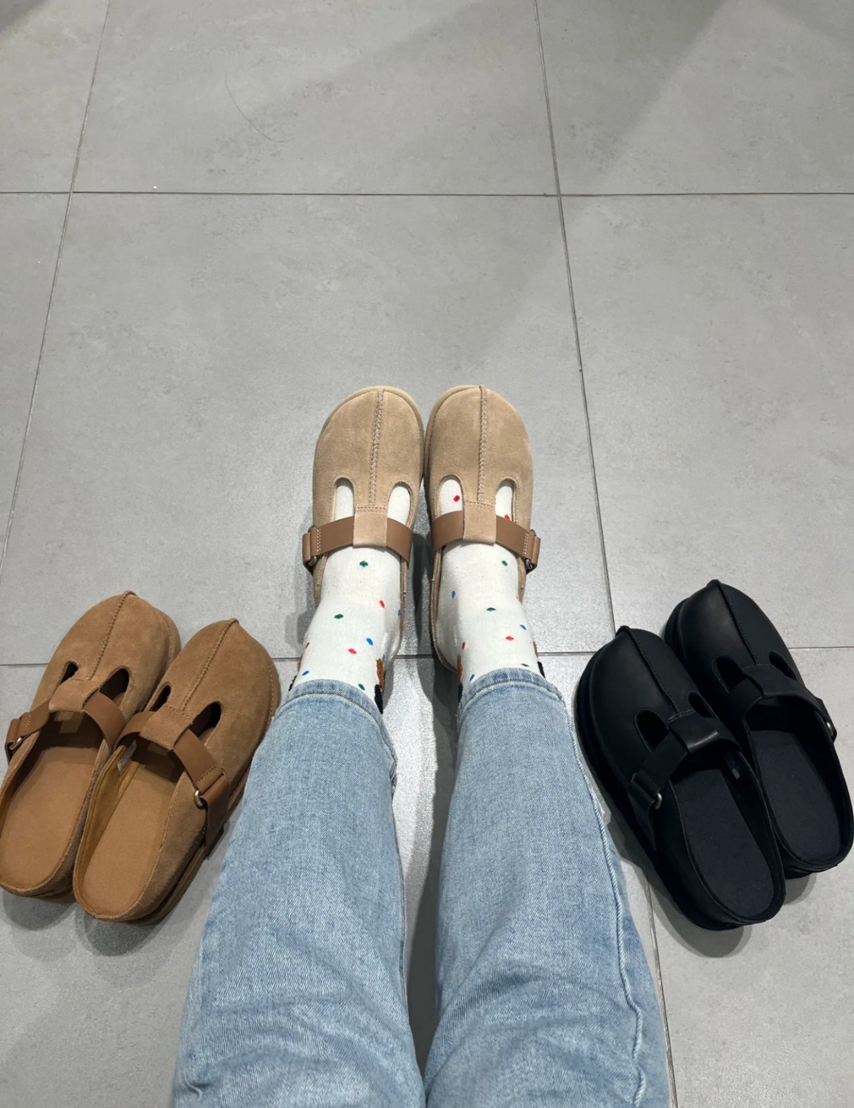 AN6044  UGG  65.99 $ gallery