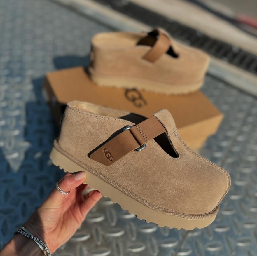 AN6044  UGG  65.99 $ gallery