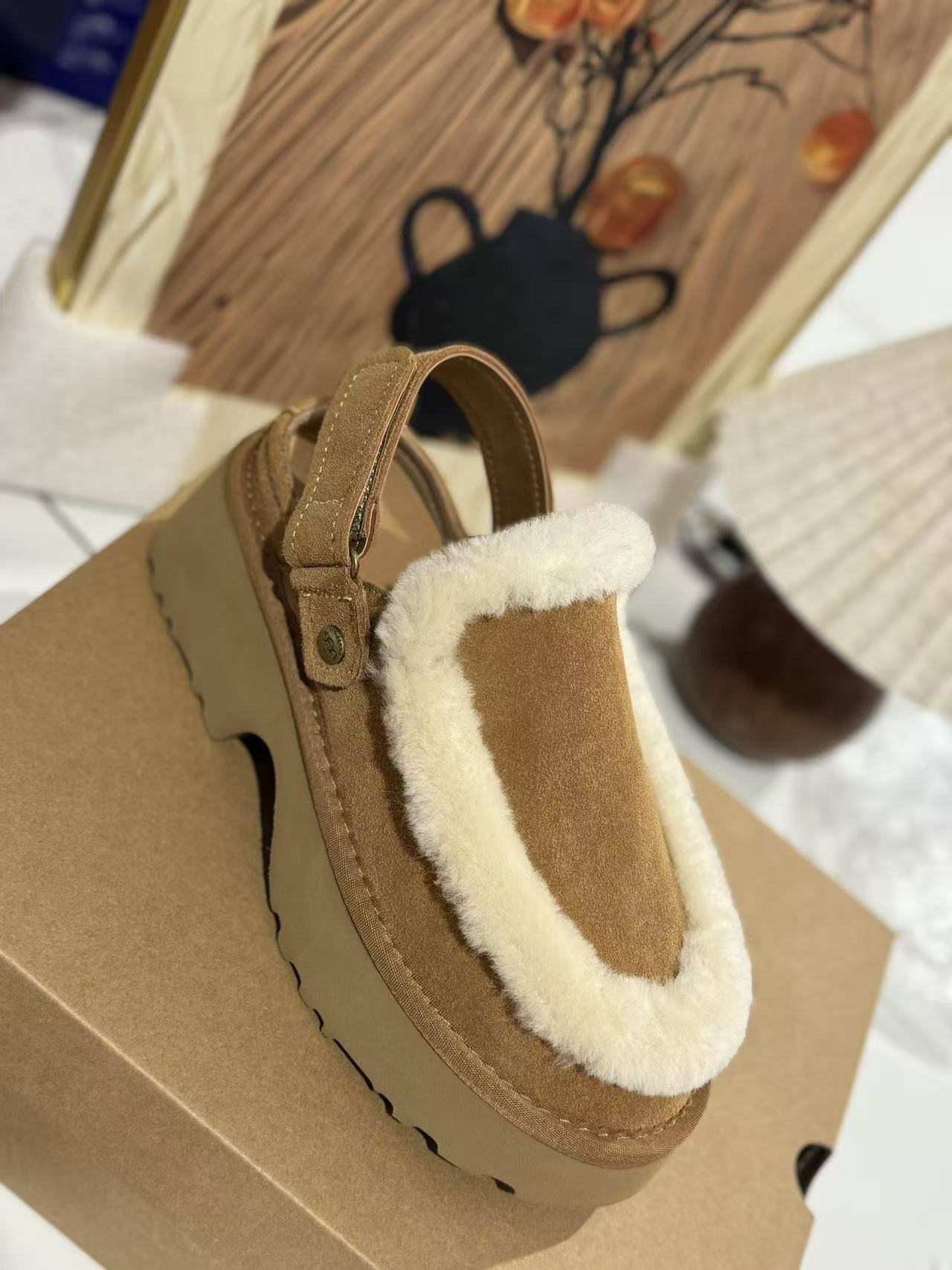 AN6046 UGG  79.99$ gallery