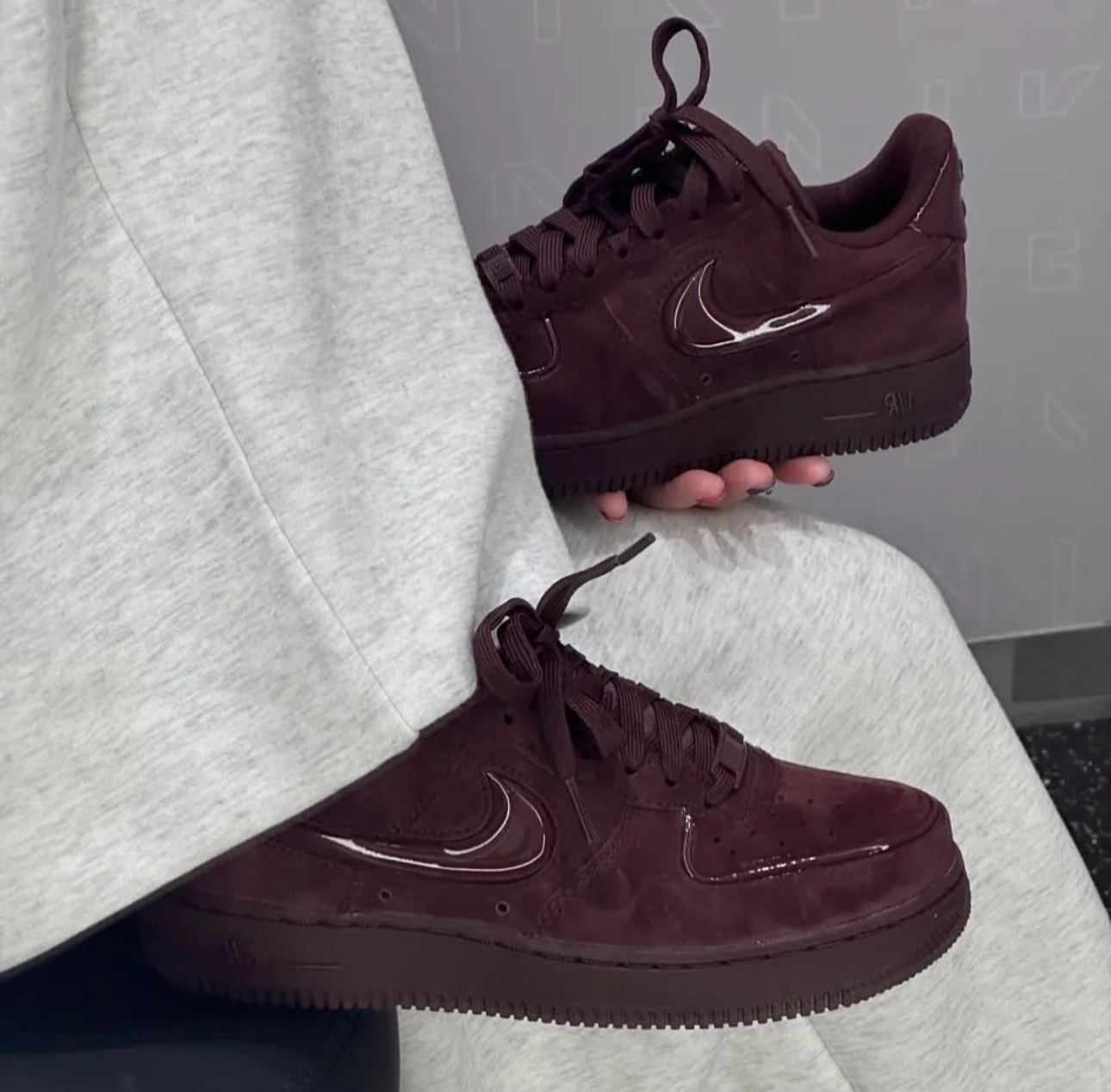 AN6054 G5D2 Nike Air Force1 07 low 59.9$ gallery