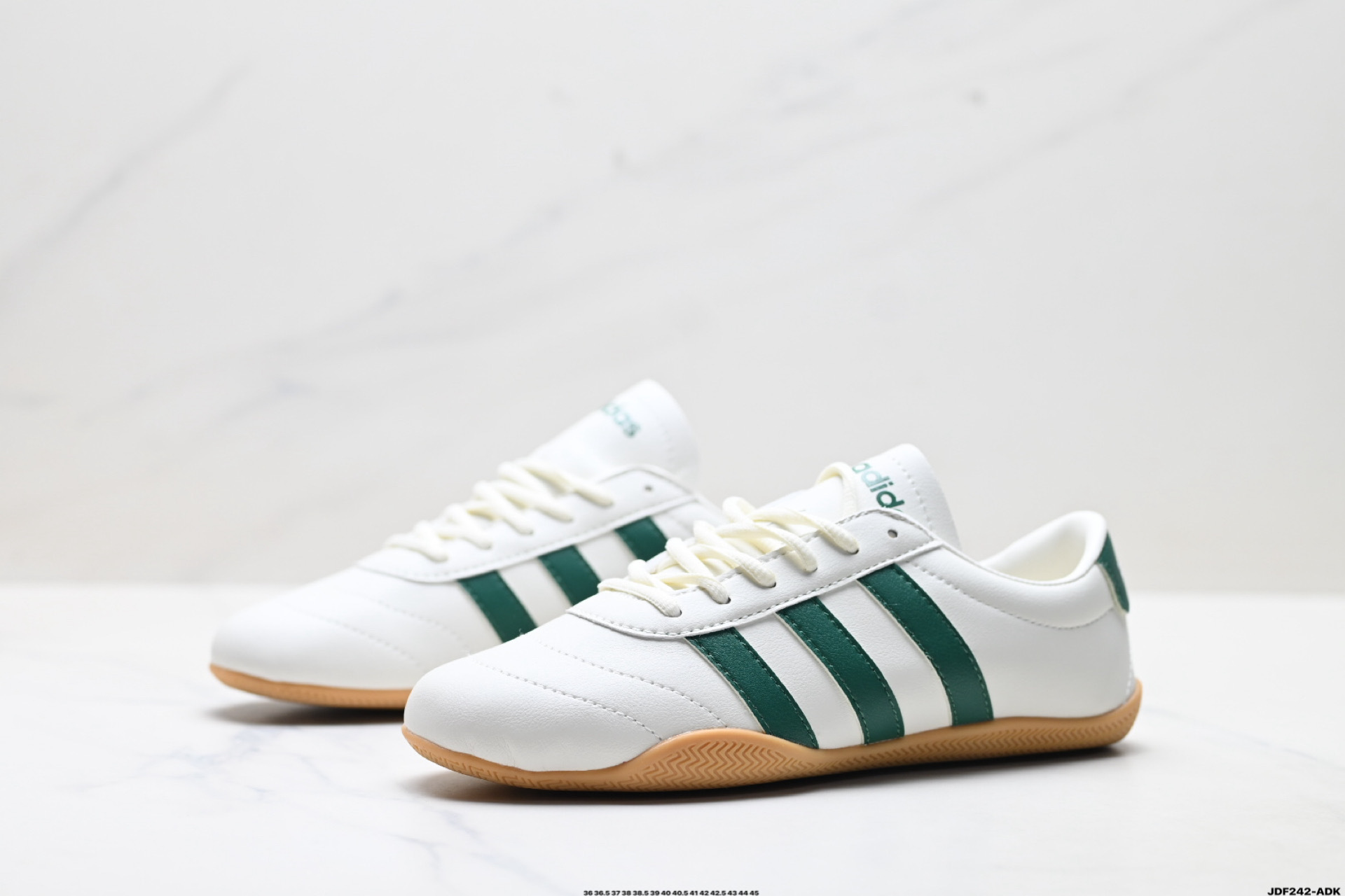 AN6058  ADIDAS 63.99$ gallery