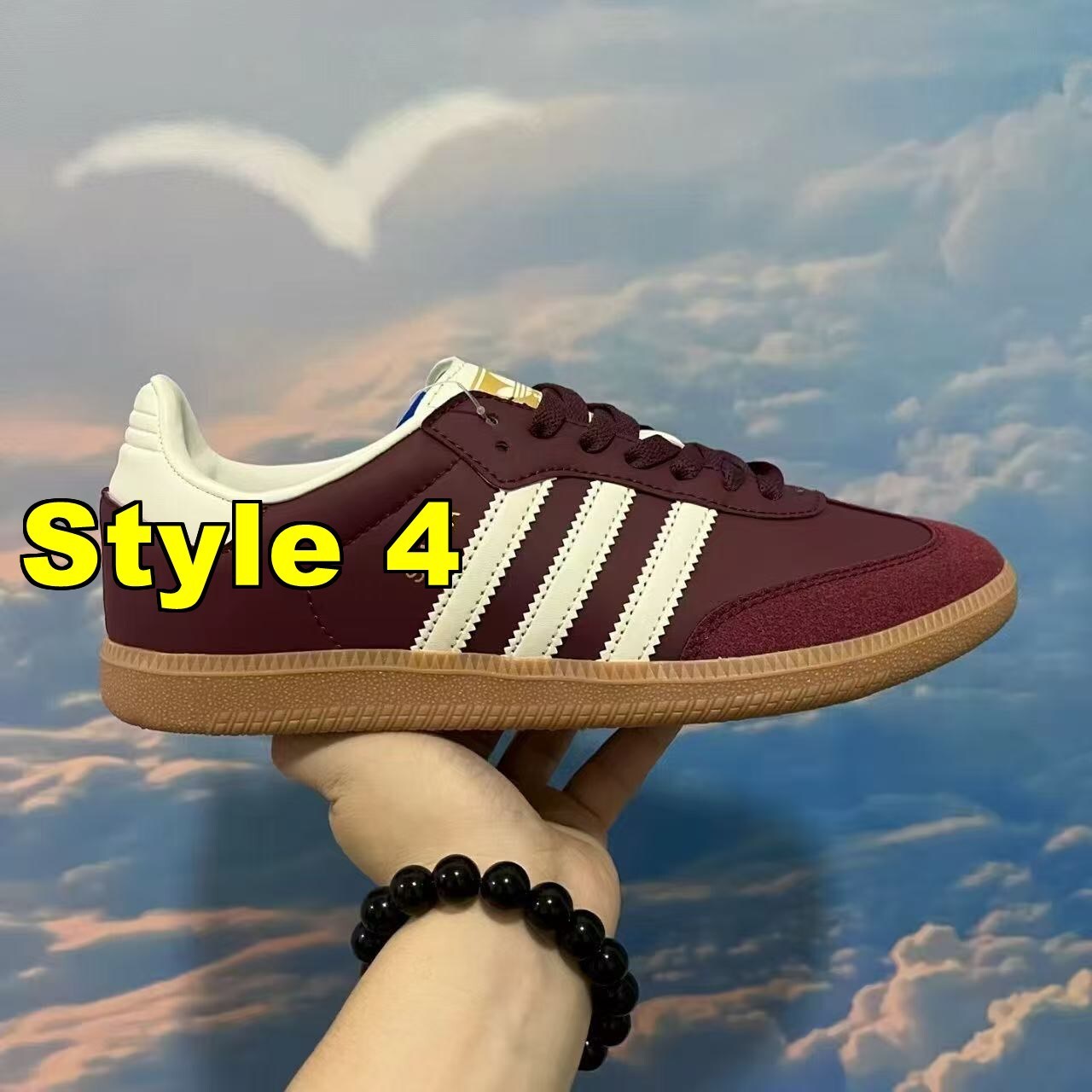 AN6067  adidas  49.99$ gallery