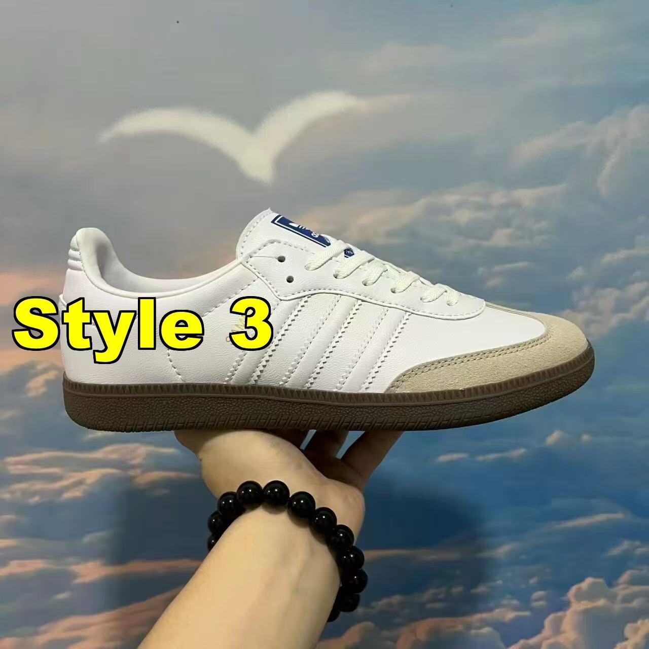 AN6067  adidas  49.99$ gallery