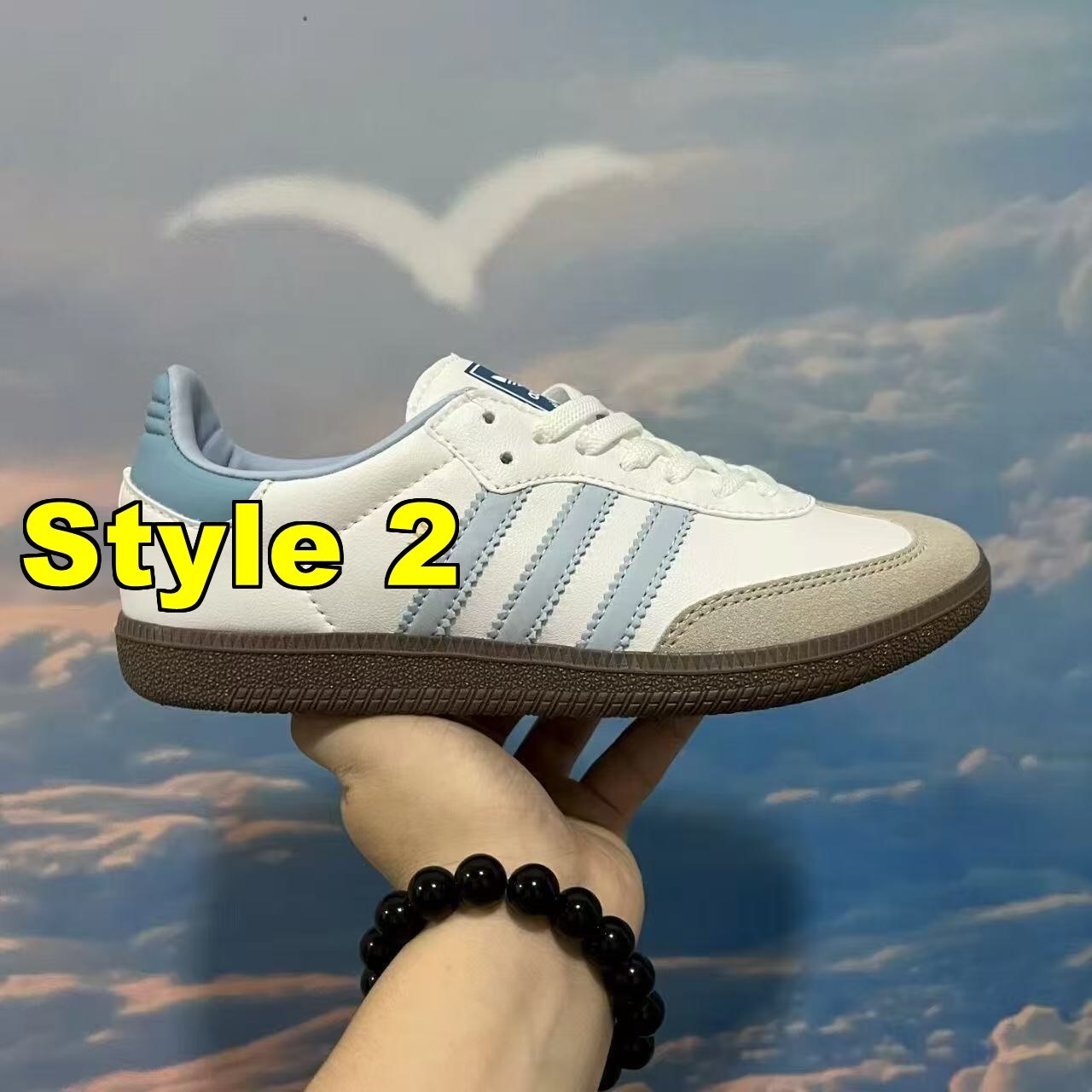 AN6067  adidas  49.99$ gallery