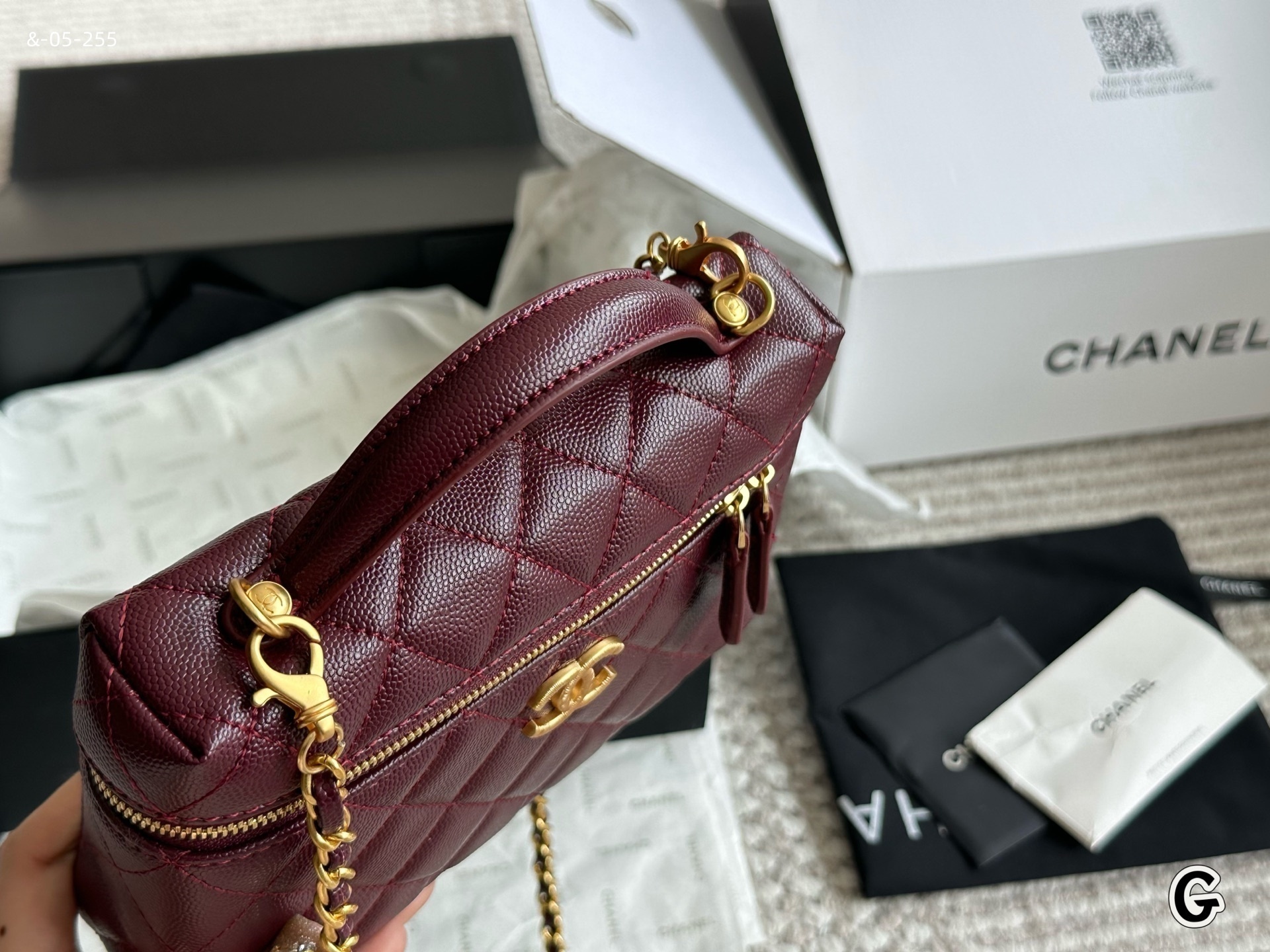 AN6072 CHANEL  69.99$ gallery