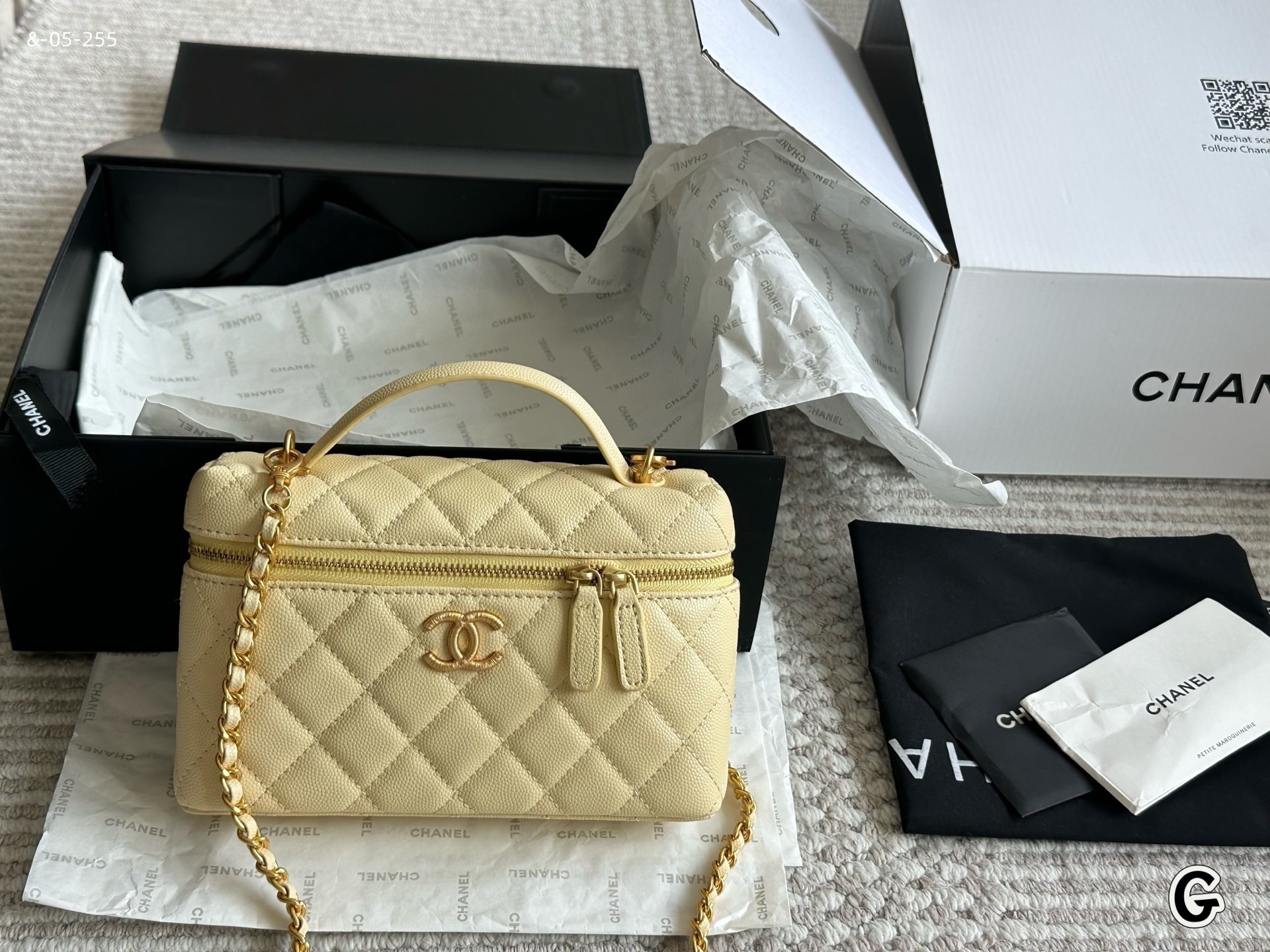 AN6072 CHANEL  69.99$ gallery