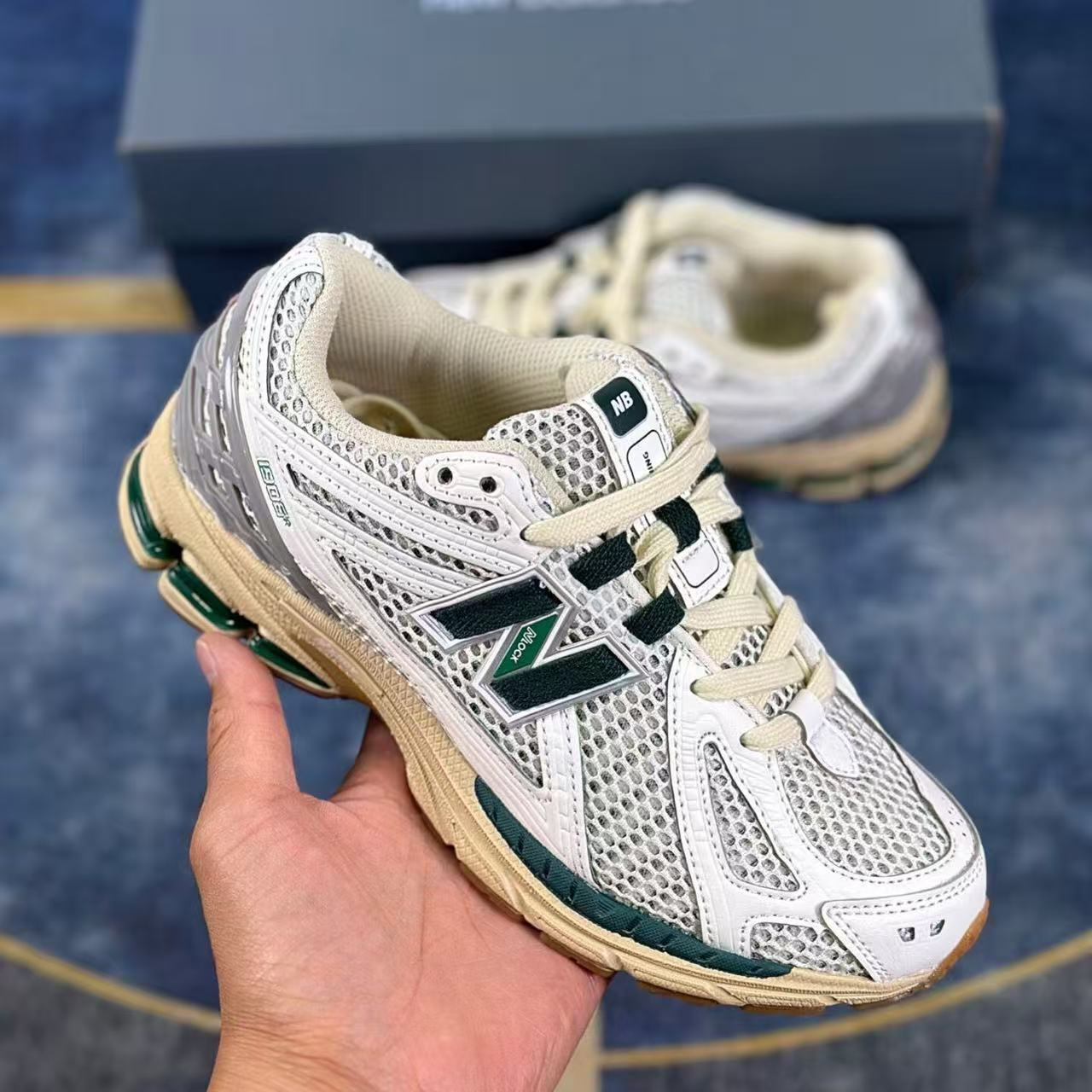 AN6077  NB NEWS  65.99$ gallery