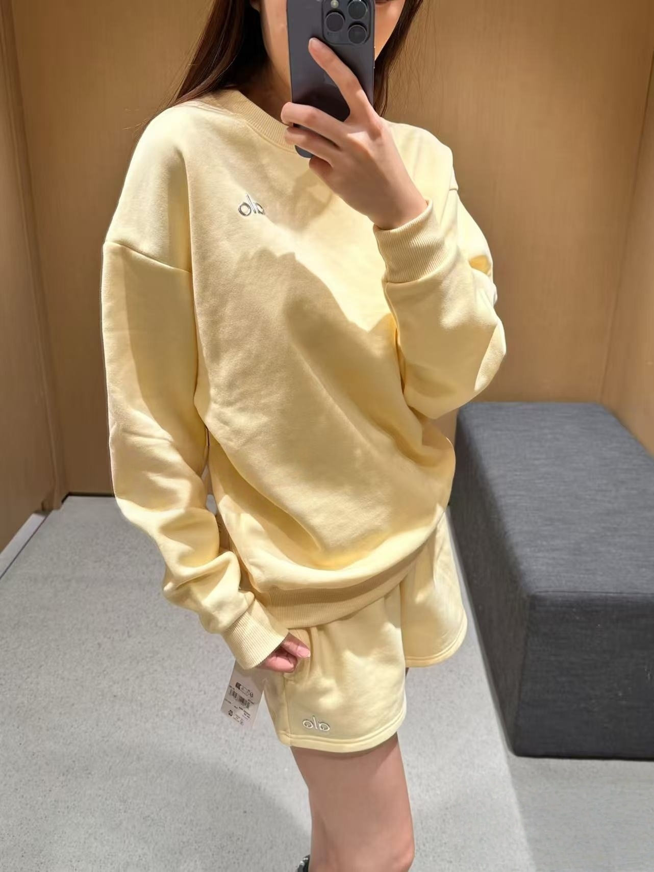 AN6082   alo suit  49.99$ gallery