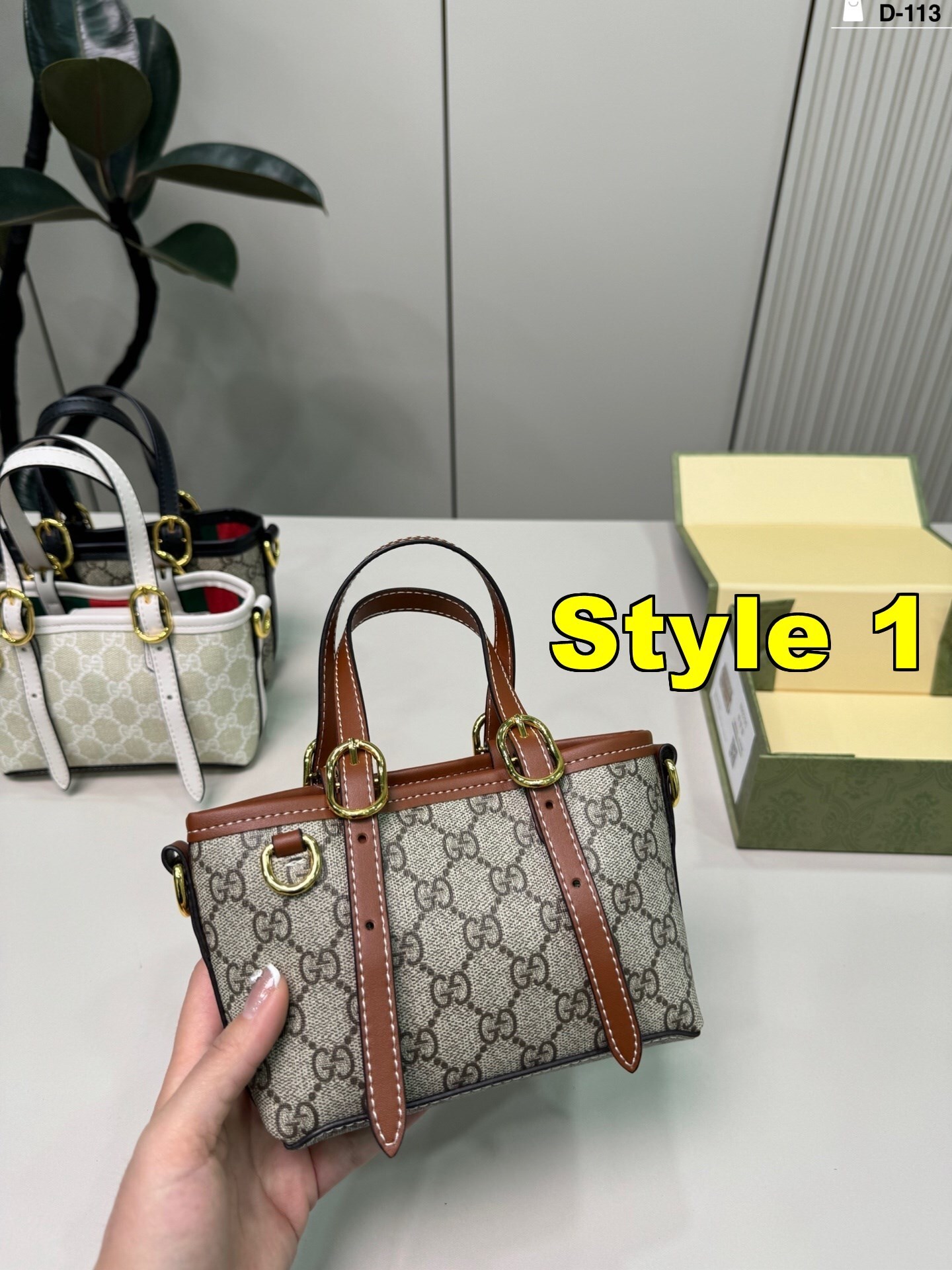 AN6084  GUCCI  68.99$ gallery