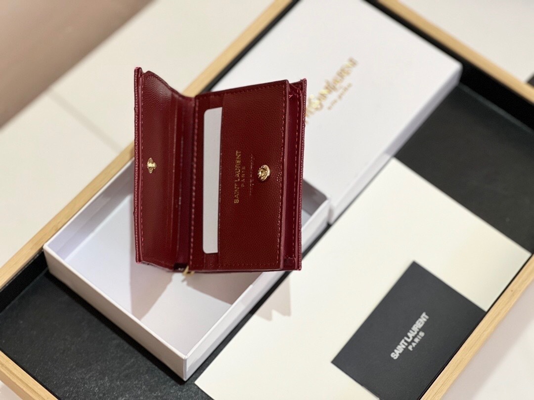 AN6085  YSL  49.99$ gallery