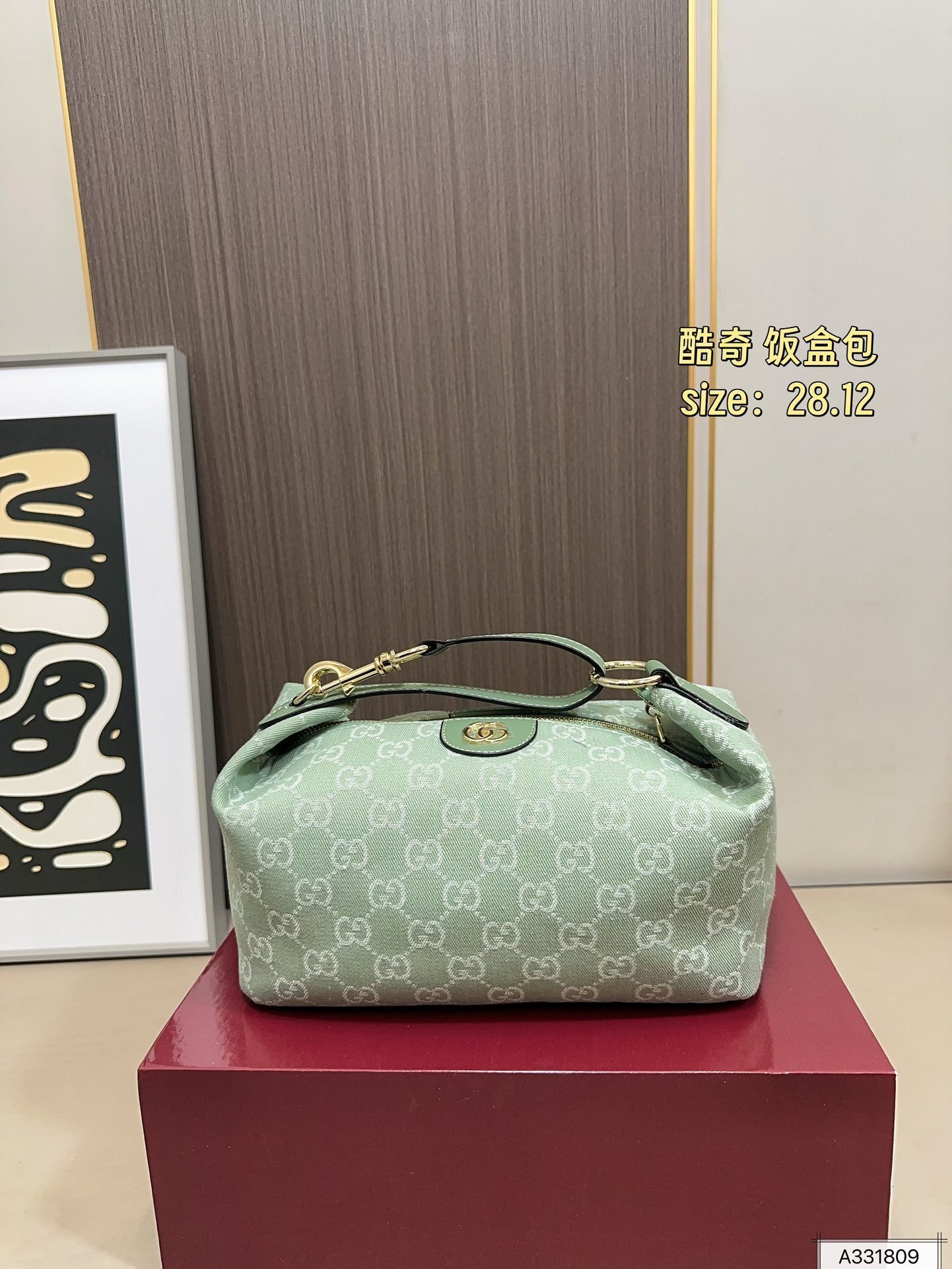 AN6087    GUCCI  69.99$ gallery