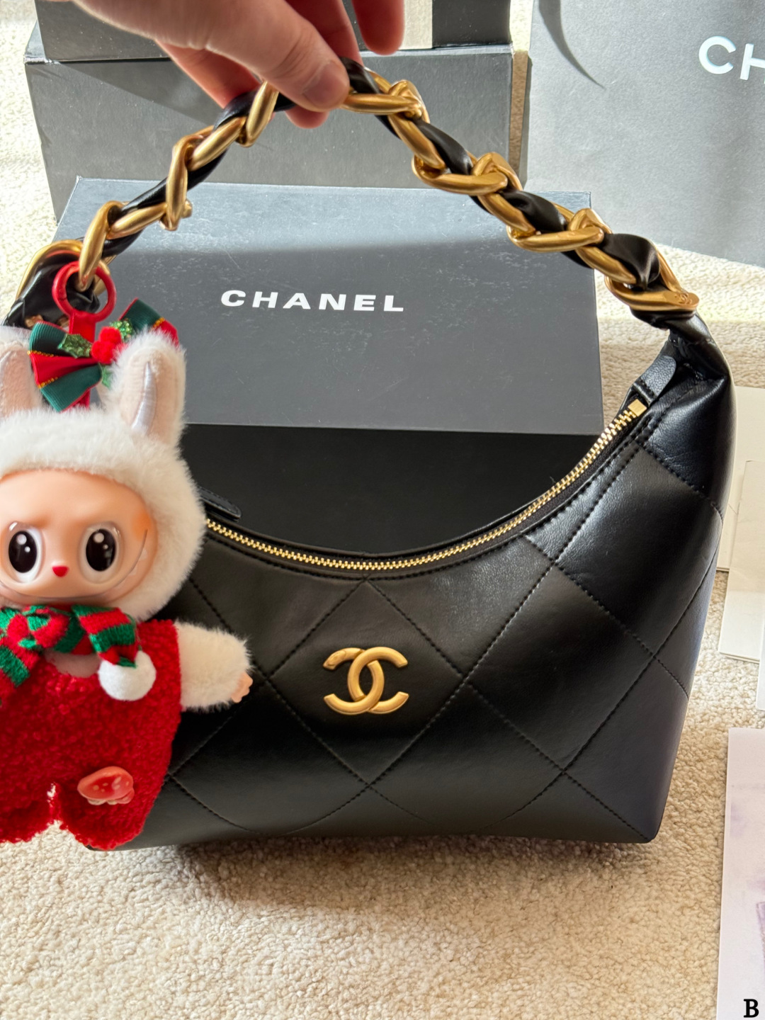 AN6089 CHANEL   89.99$ gallery