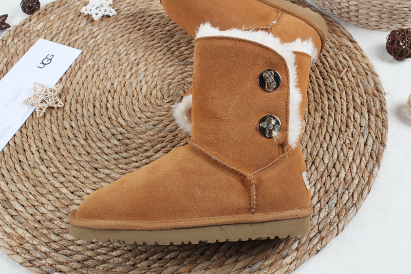 Jul1869 $39.99 UGG gallery