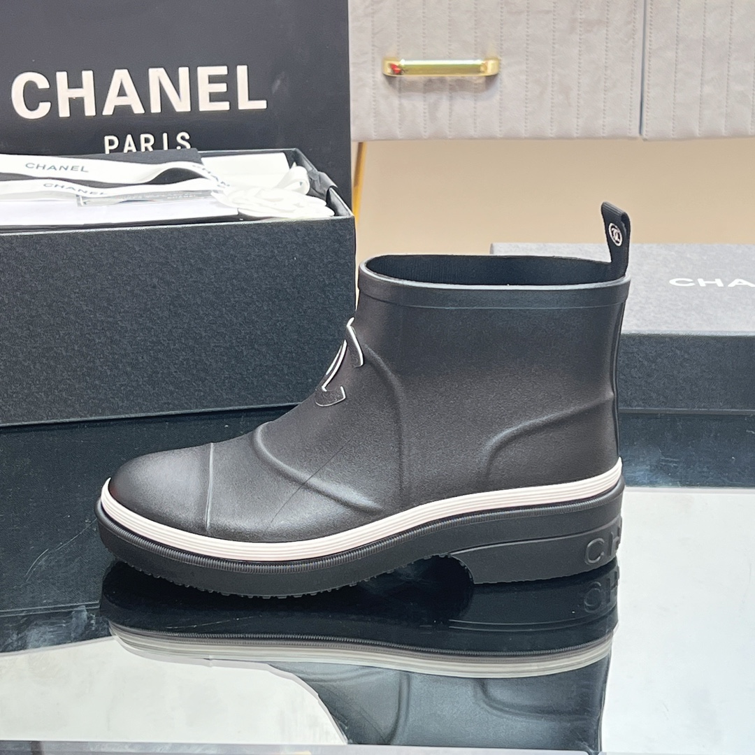 Jul4311 $89.65 CHANEL gallery