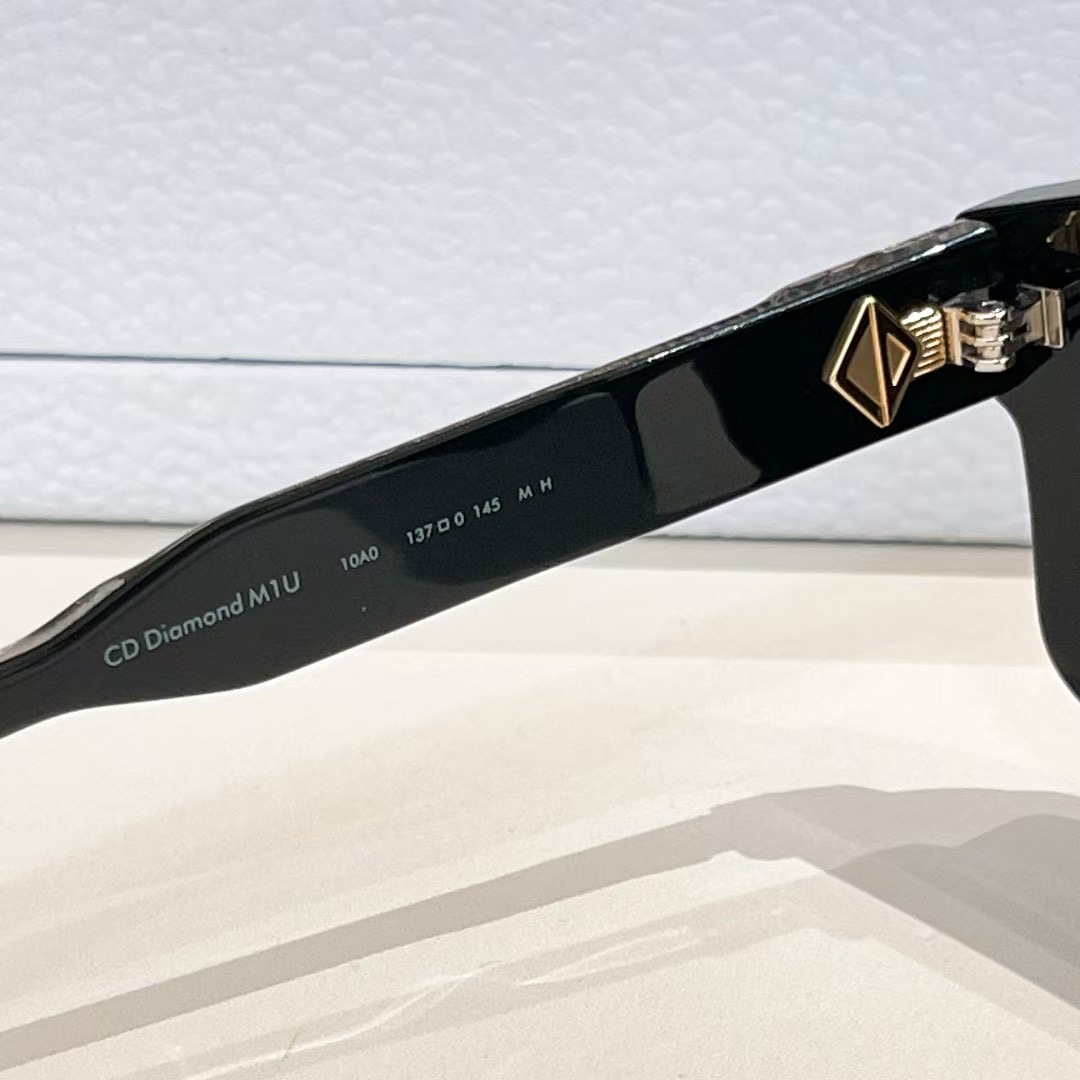 Jul5461   dior      52.99$   GYJ gallery