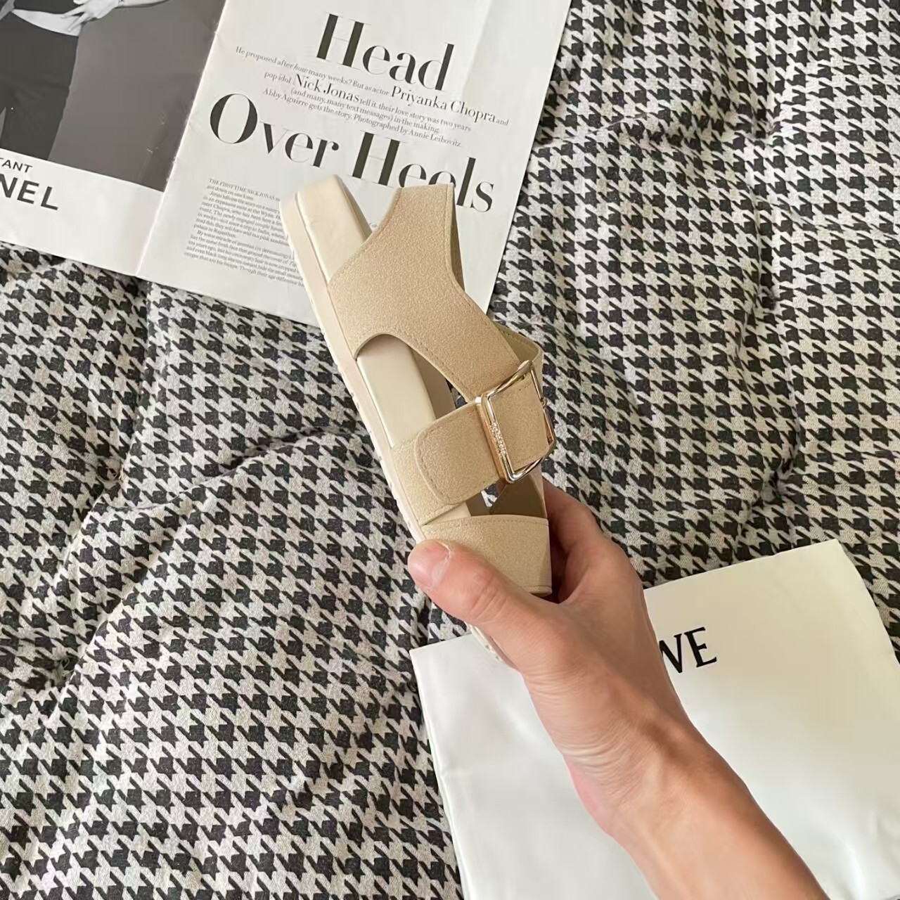 Jul5697       LOEWE   52.99$  PDDXZ gallery