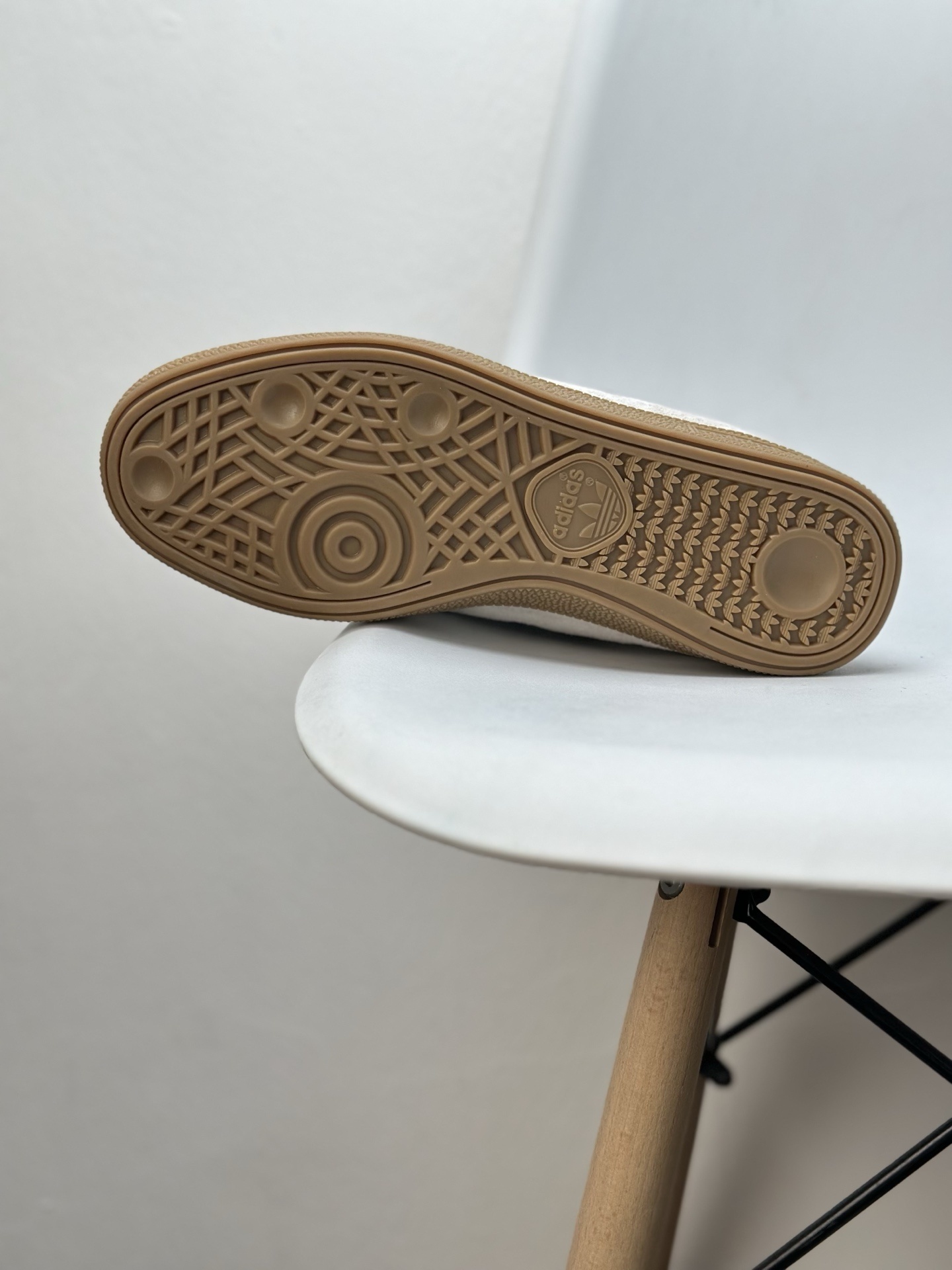 Jul5910  adidas   spezial  ST 54.99$ gallery
