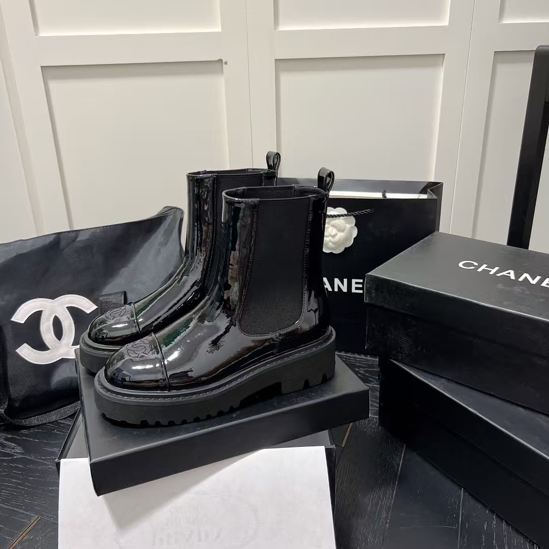 Jul6246      CHANEL  66$ gallery