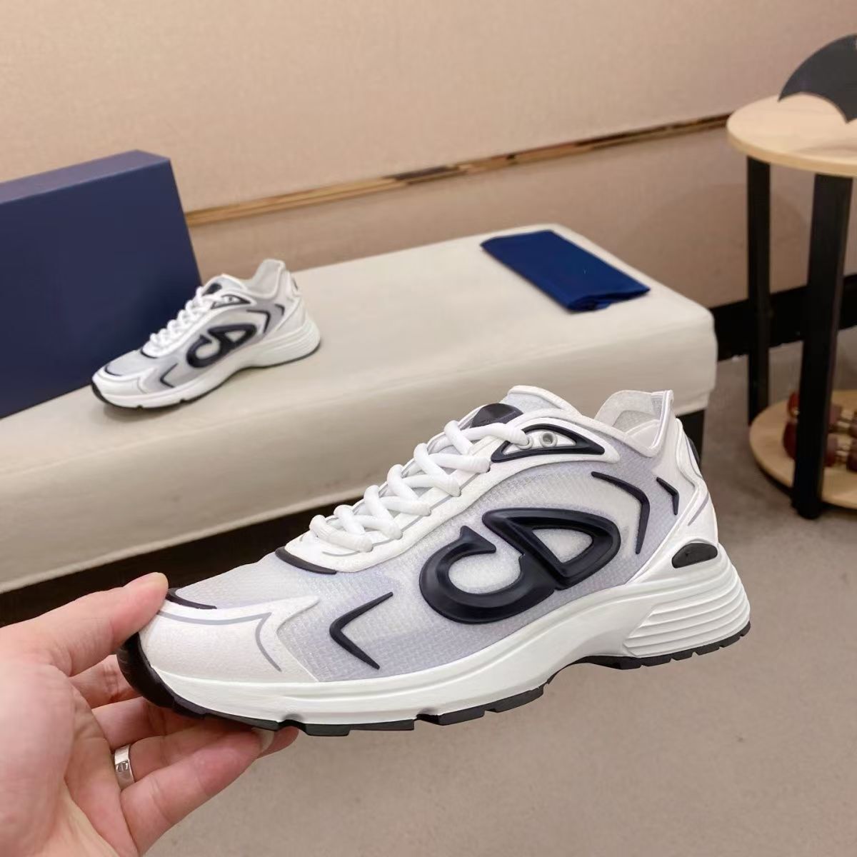 Jul6303   DIOR        99$ gallery