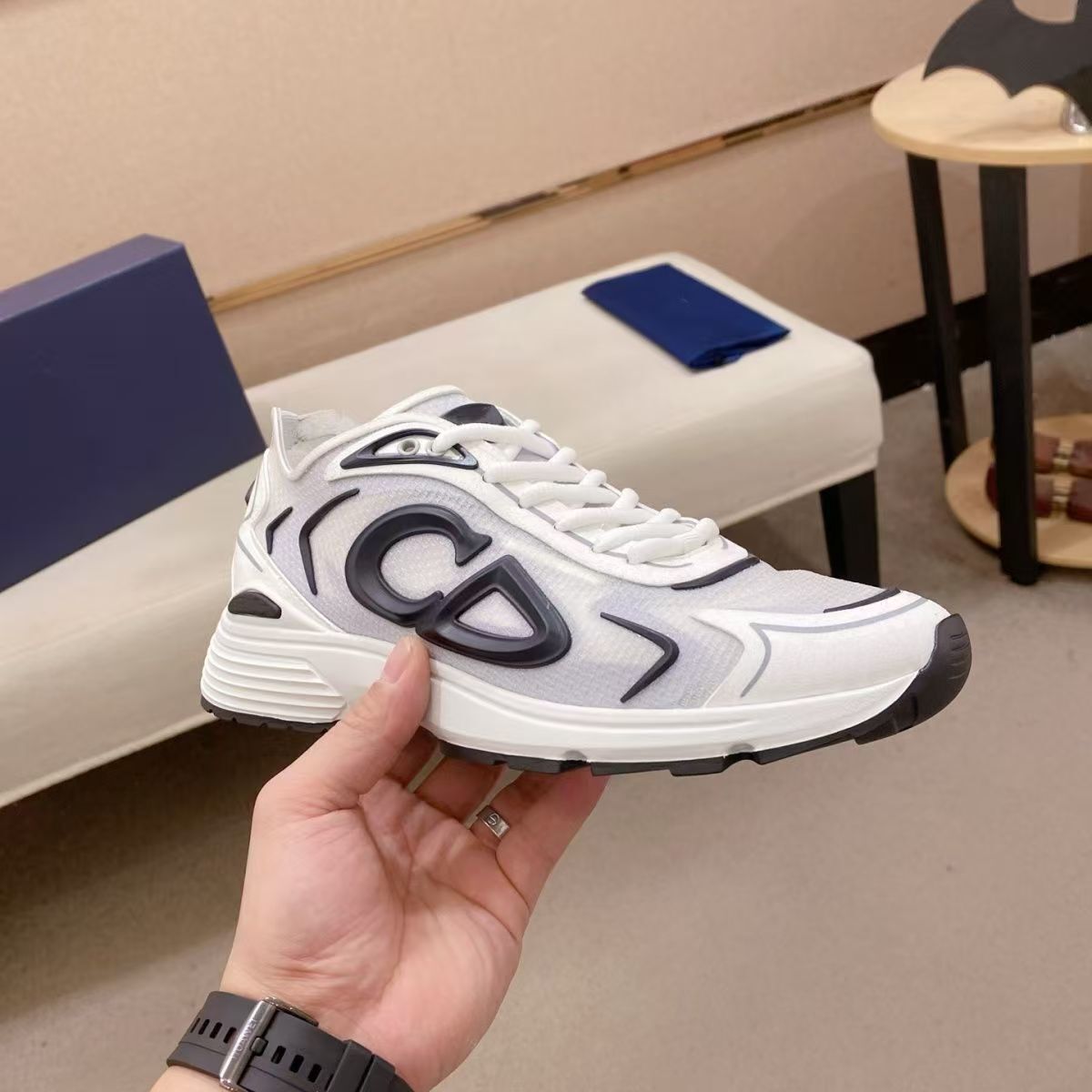 Jul6303   DIOR        99$ gallery