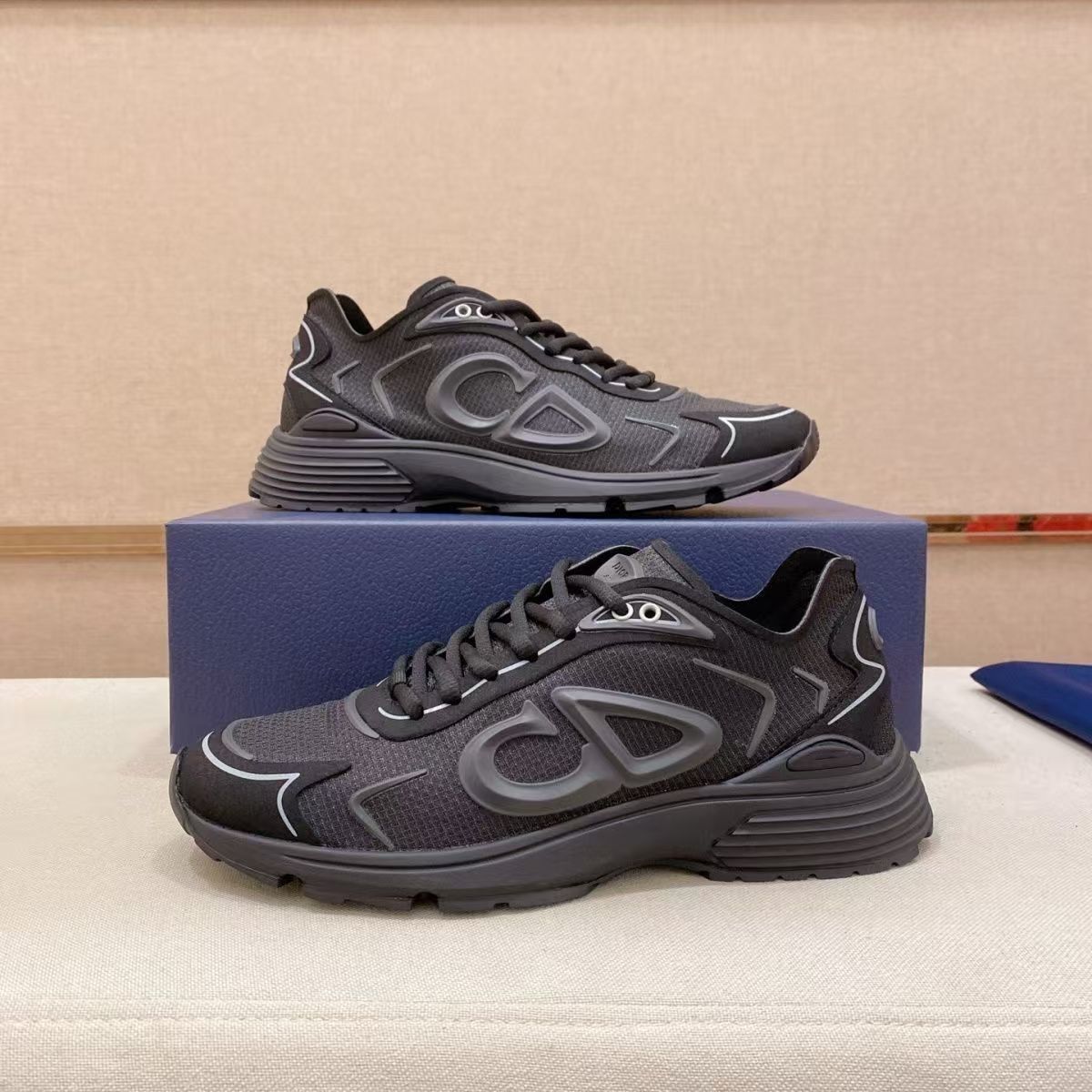 Jul6303   DIOR        99$ gallery