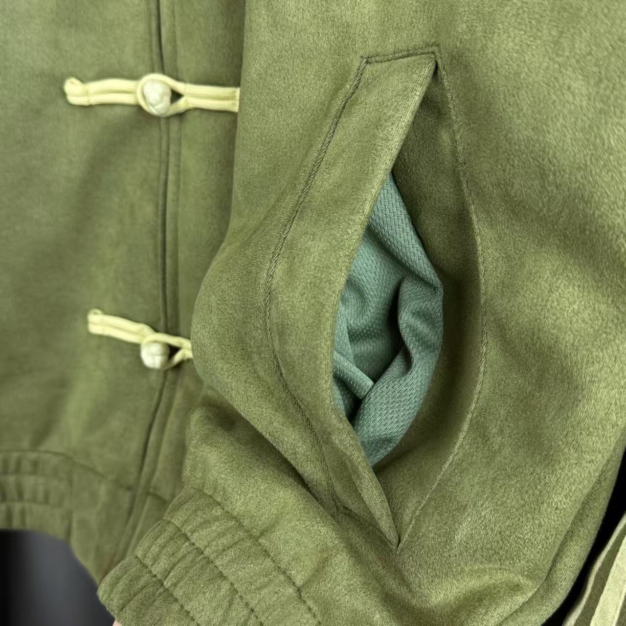 Jul6346   ADIDAS    62.99$ gallery