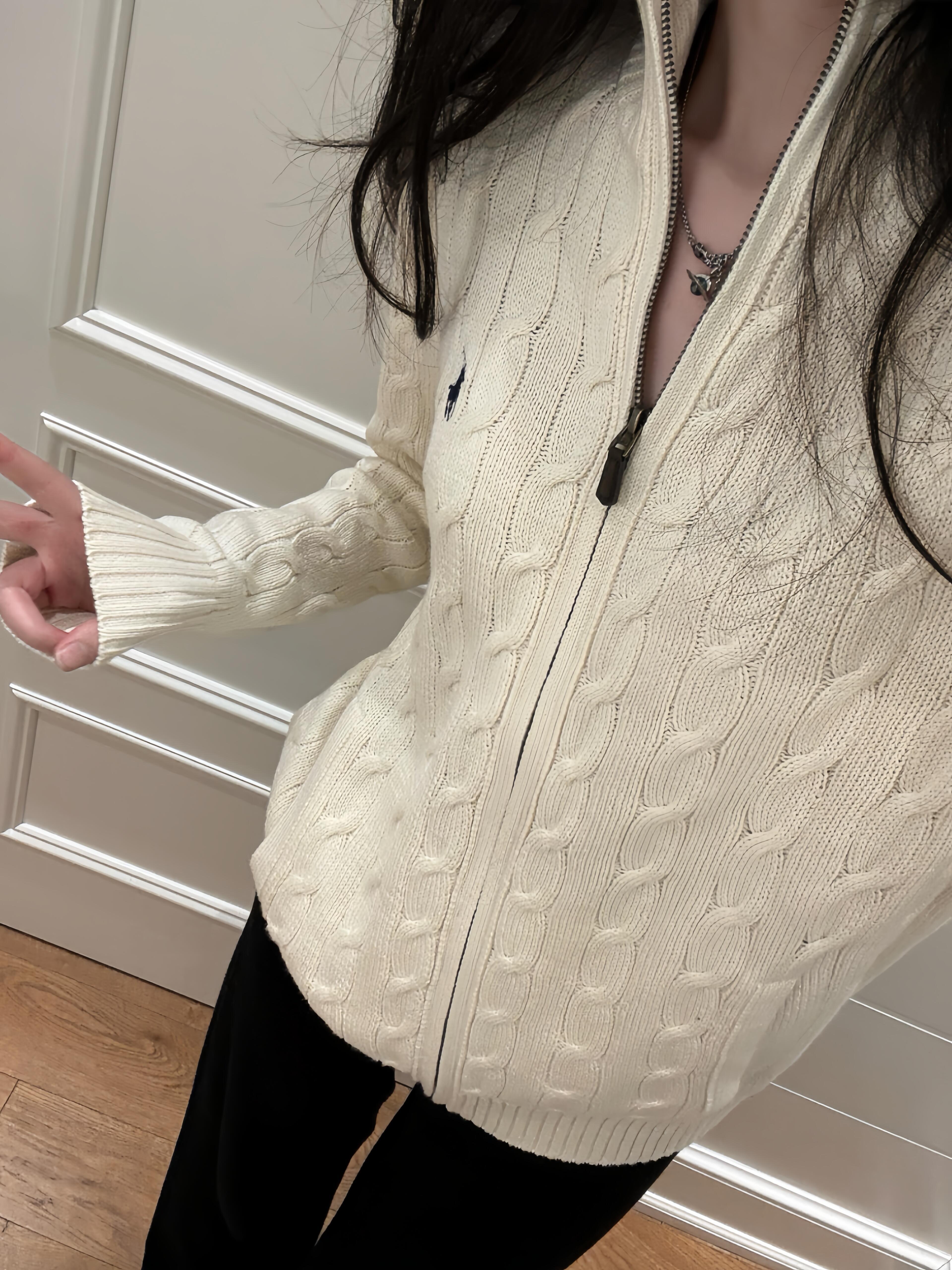 Jul6347     POLO    52.99$ gallery