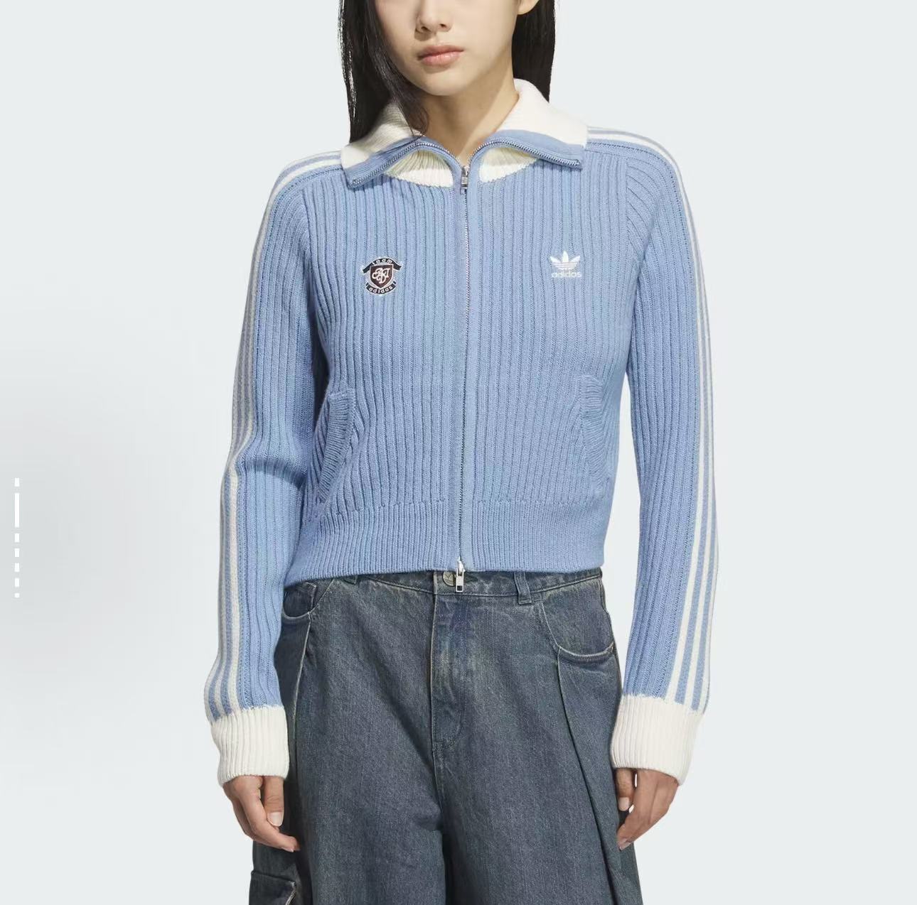 Jul6355   ADIDAS     56.99$ gallery