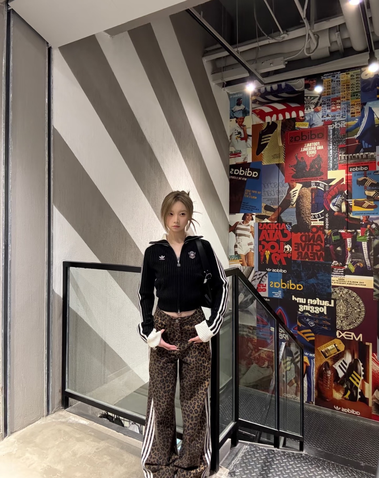 Jul6355   ADIDAS     56.99$ gallery