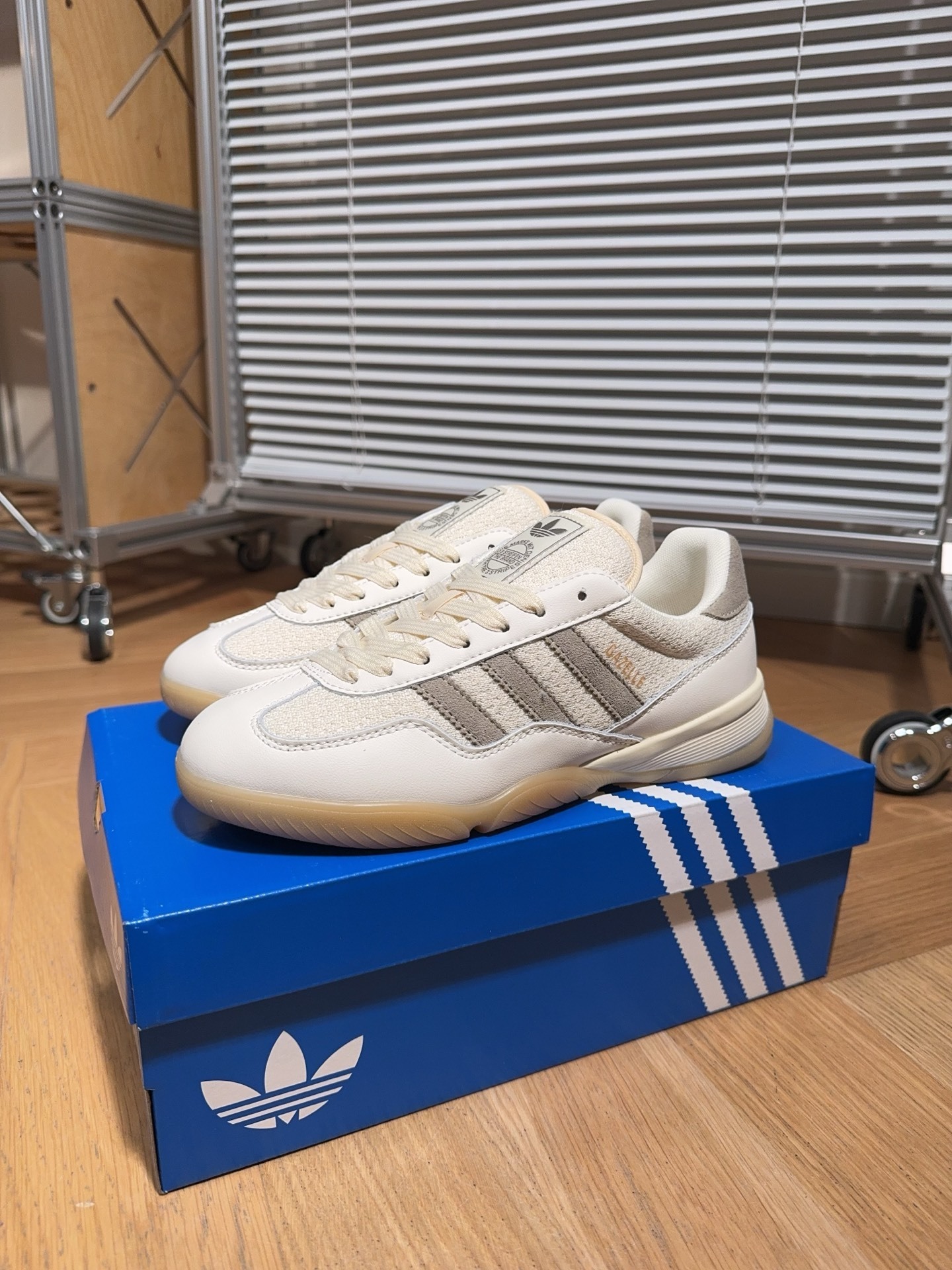 Jul6364    59$ gallery